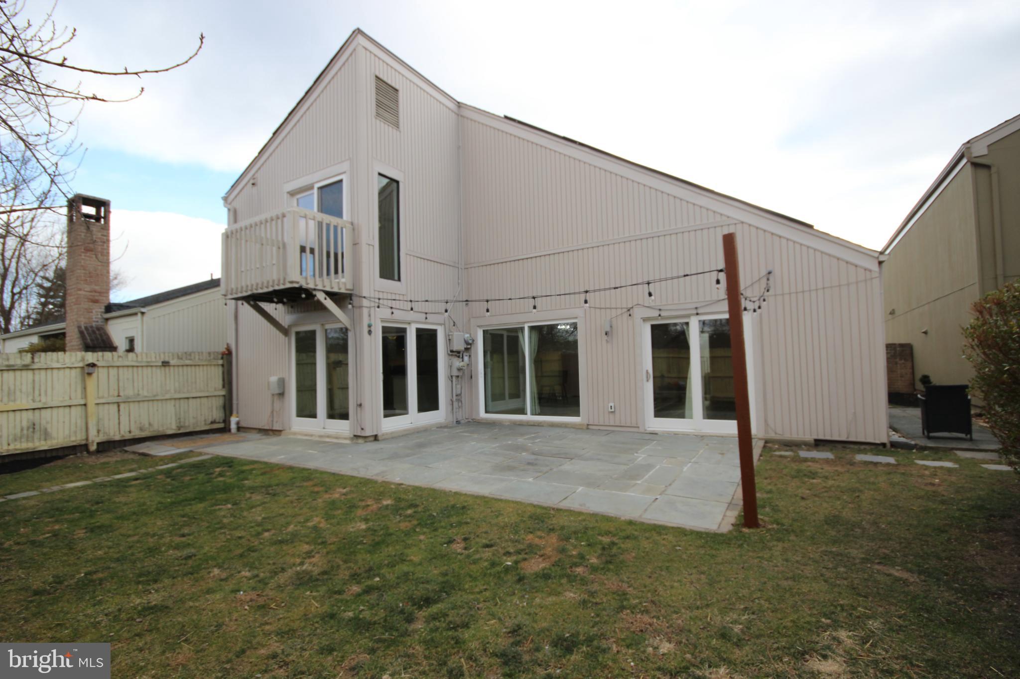 COURTS OF WHETSTONE - Residential