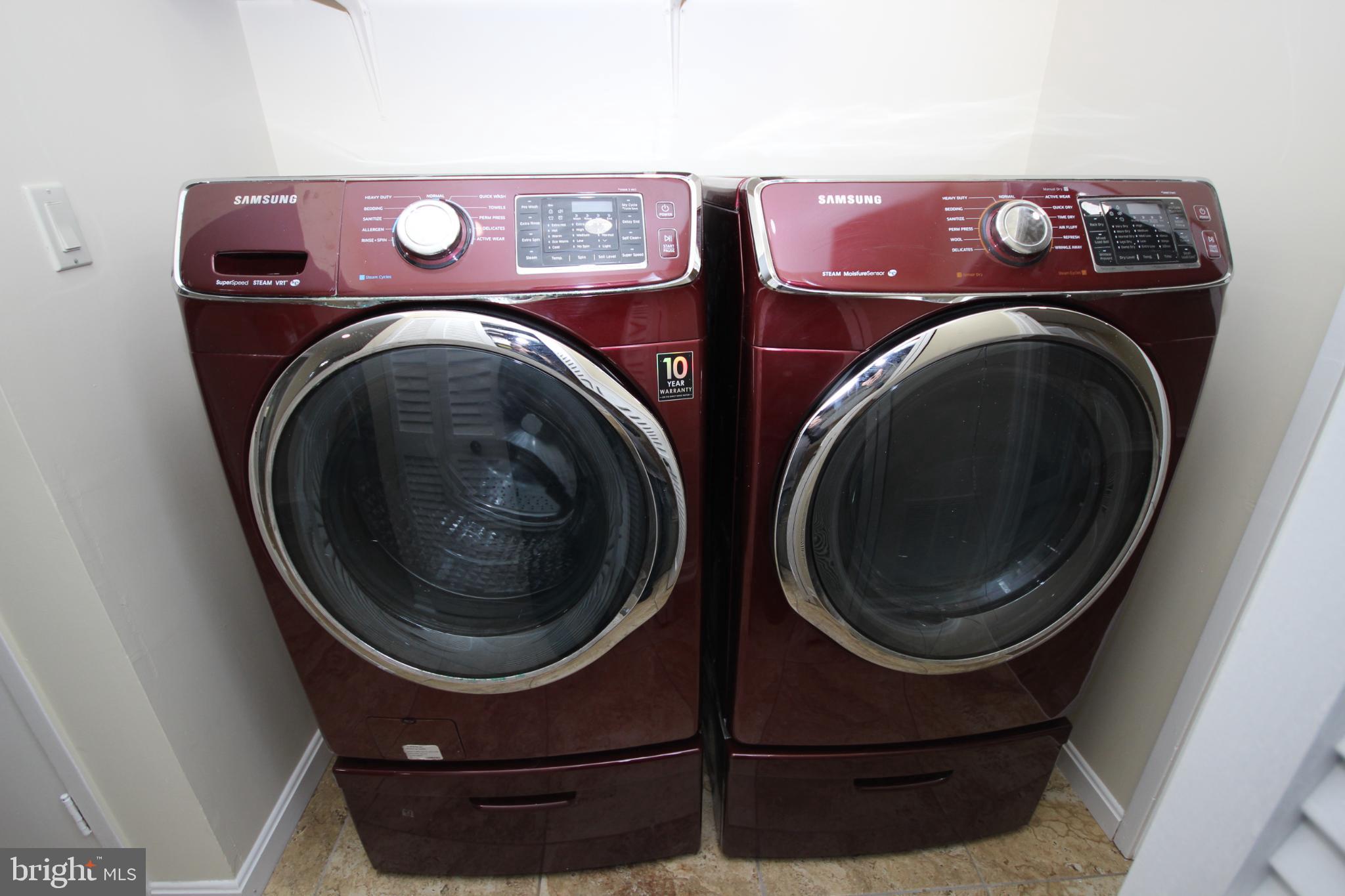 COURTS OF WHETSTONE - Residential