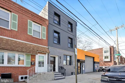 2504 E Cumberland Street, Philadelphia, PA MLS: PAPH2462408