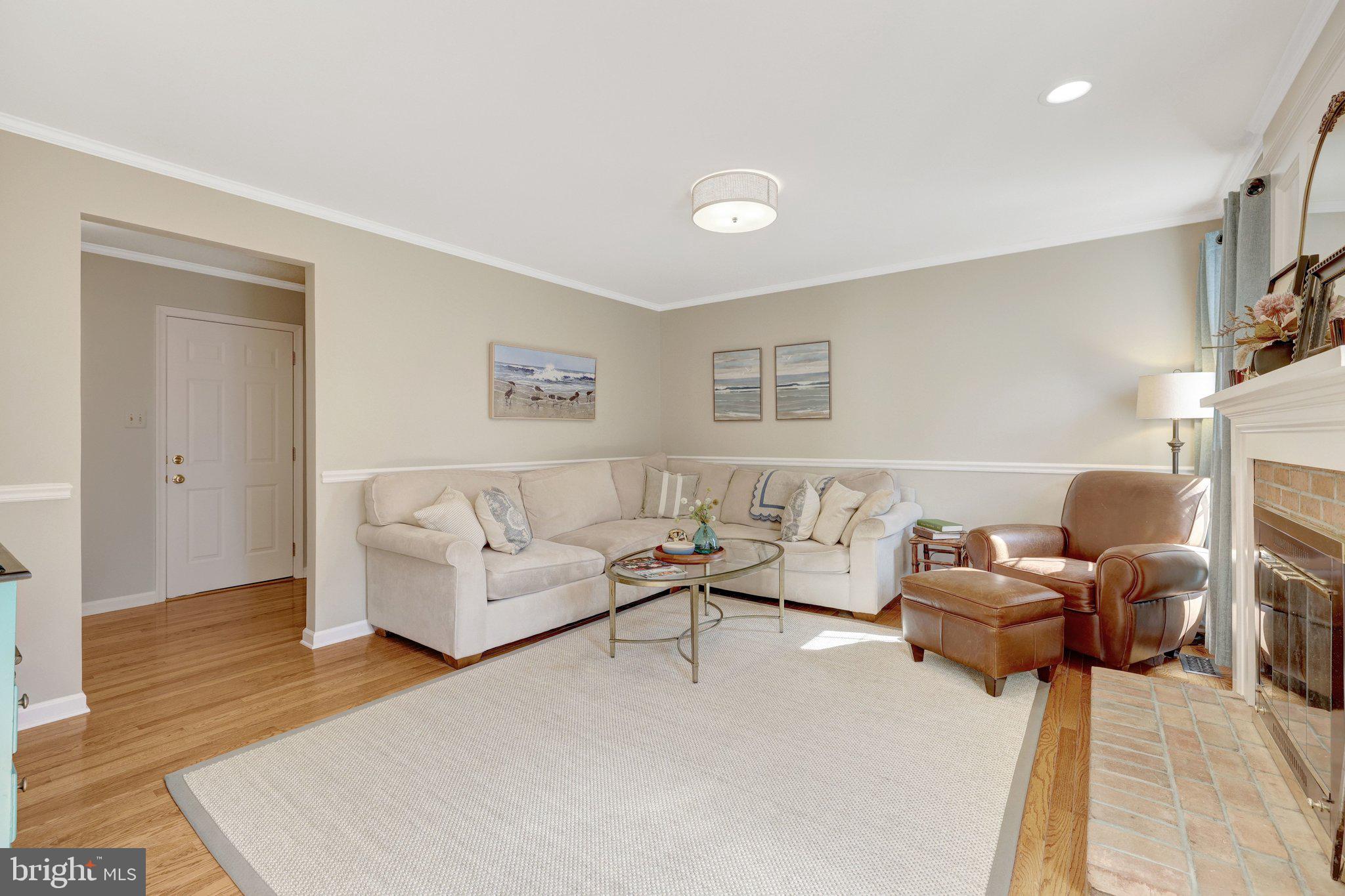 WOODLAND VILLAGE - Residential