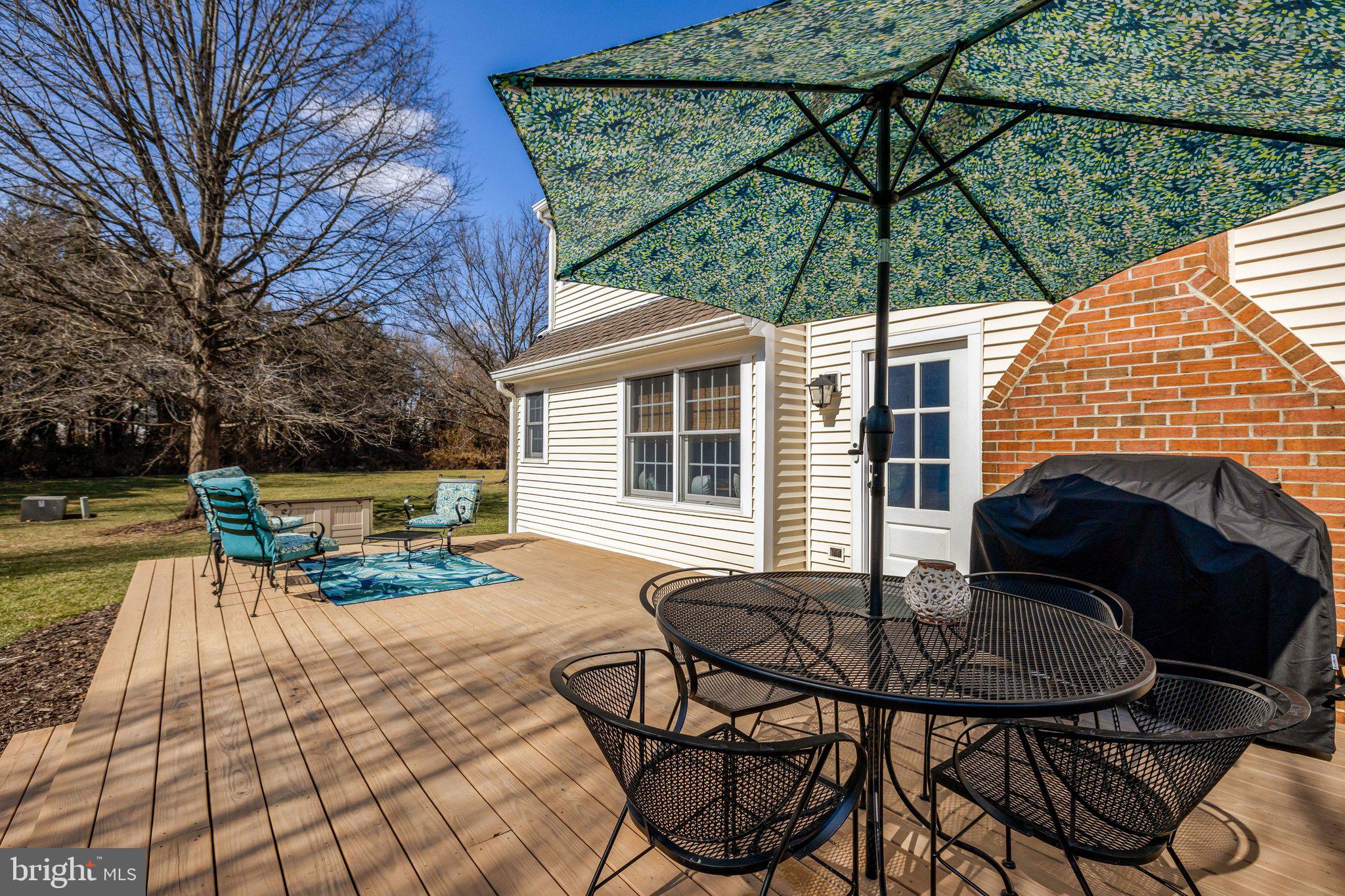 WOODLAND VILLAGE - Residential