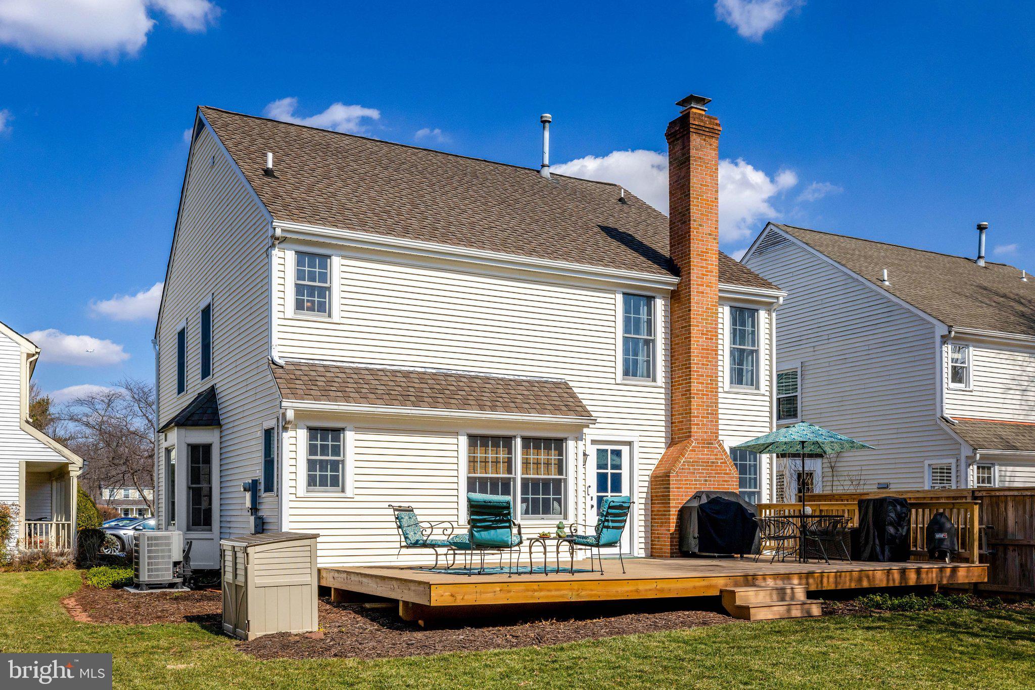 WOODLAND VILLAGE - Residential