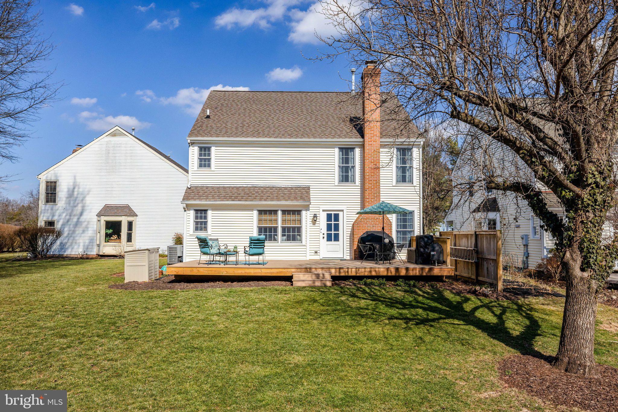 WOODLAND VILLAGE - Residential