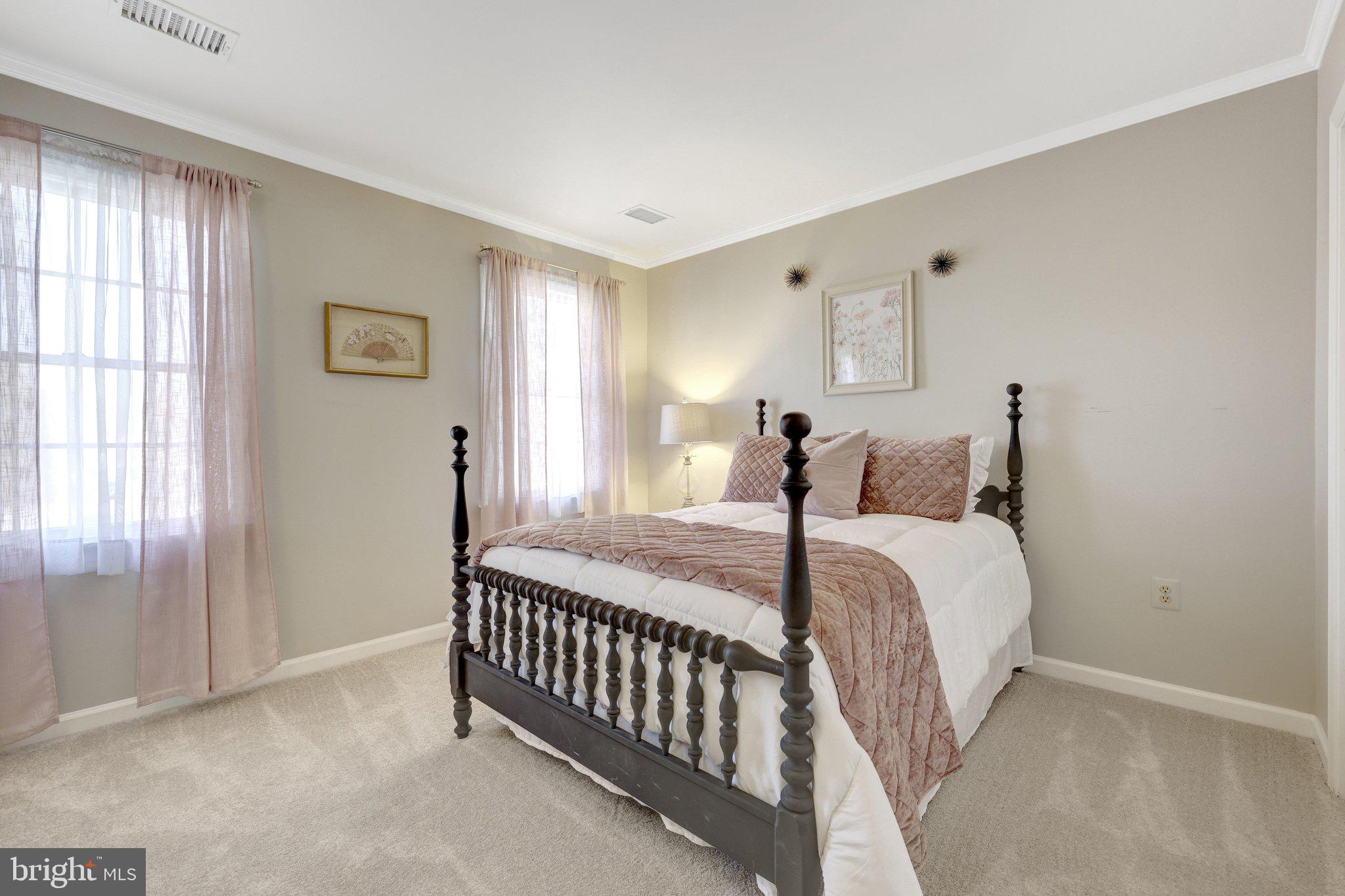 WOODLAND VILLAGE - Residential