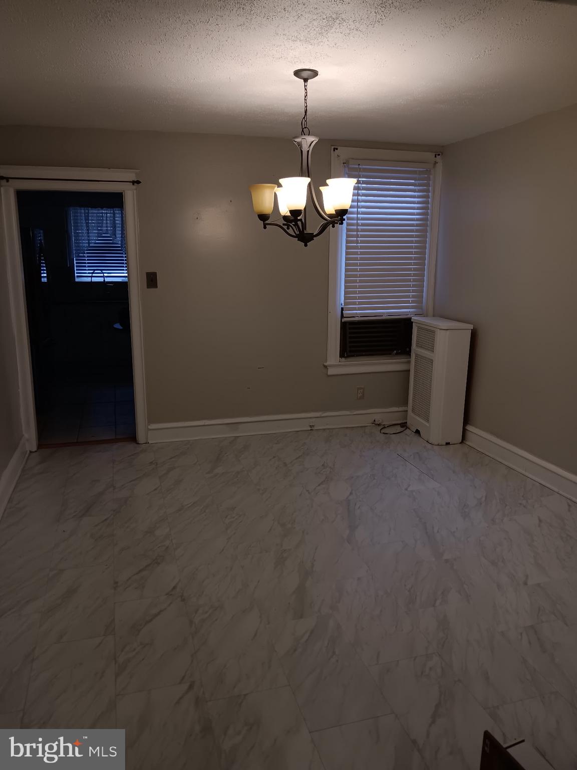 LAWNCREST - Residential Lease