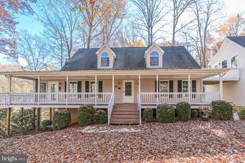 Homes For Sale - 4049 Moody Town Road<br/> BUMPASS, VA 23024