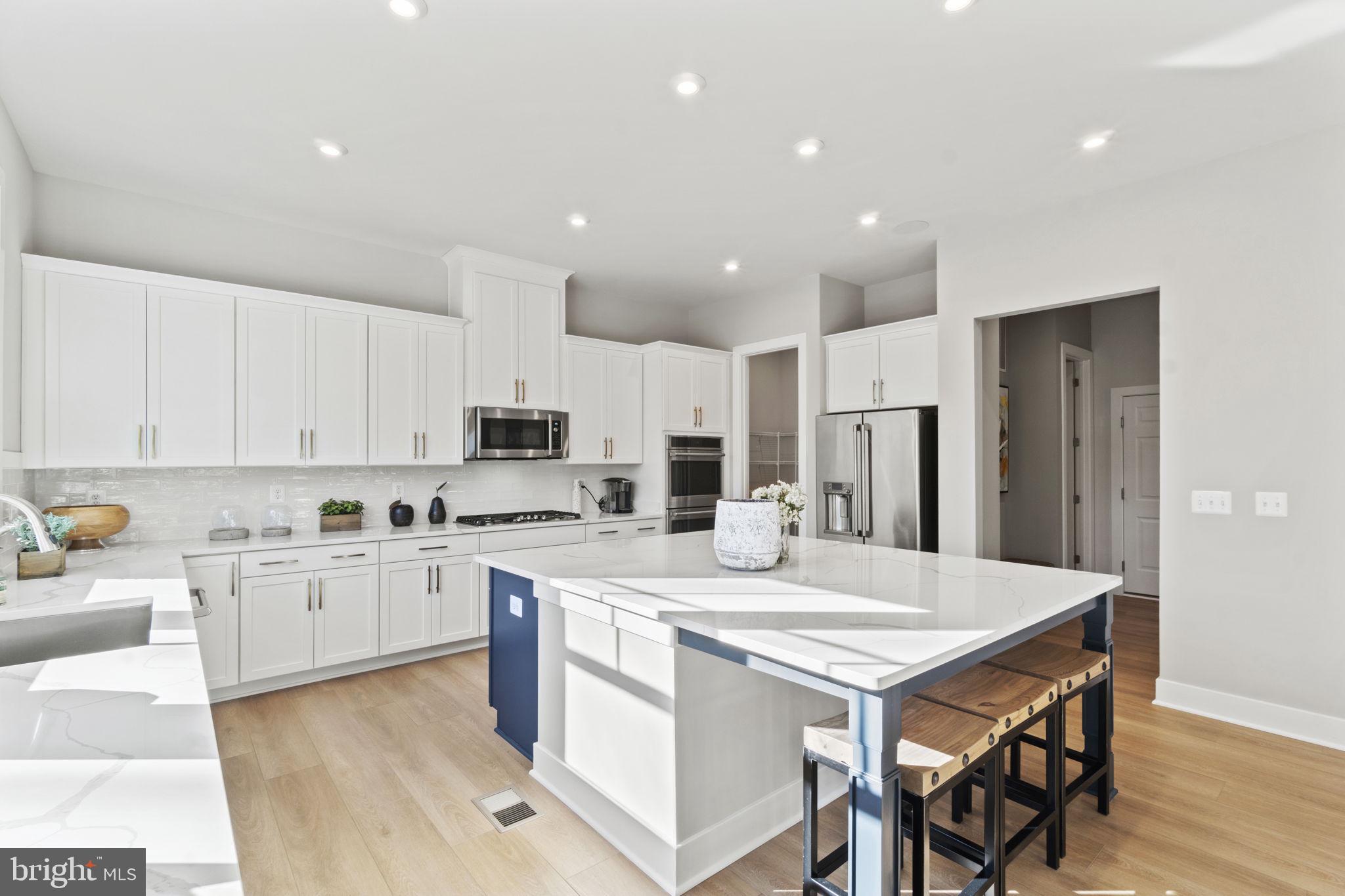 WOODLAWN ESTATES - Residential