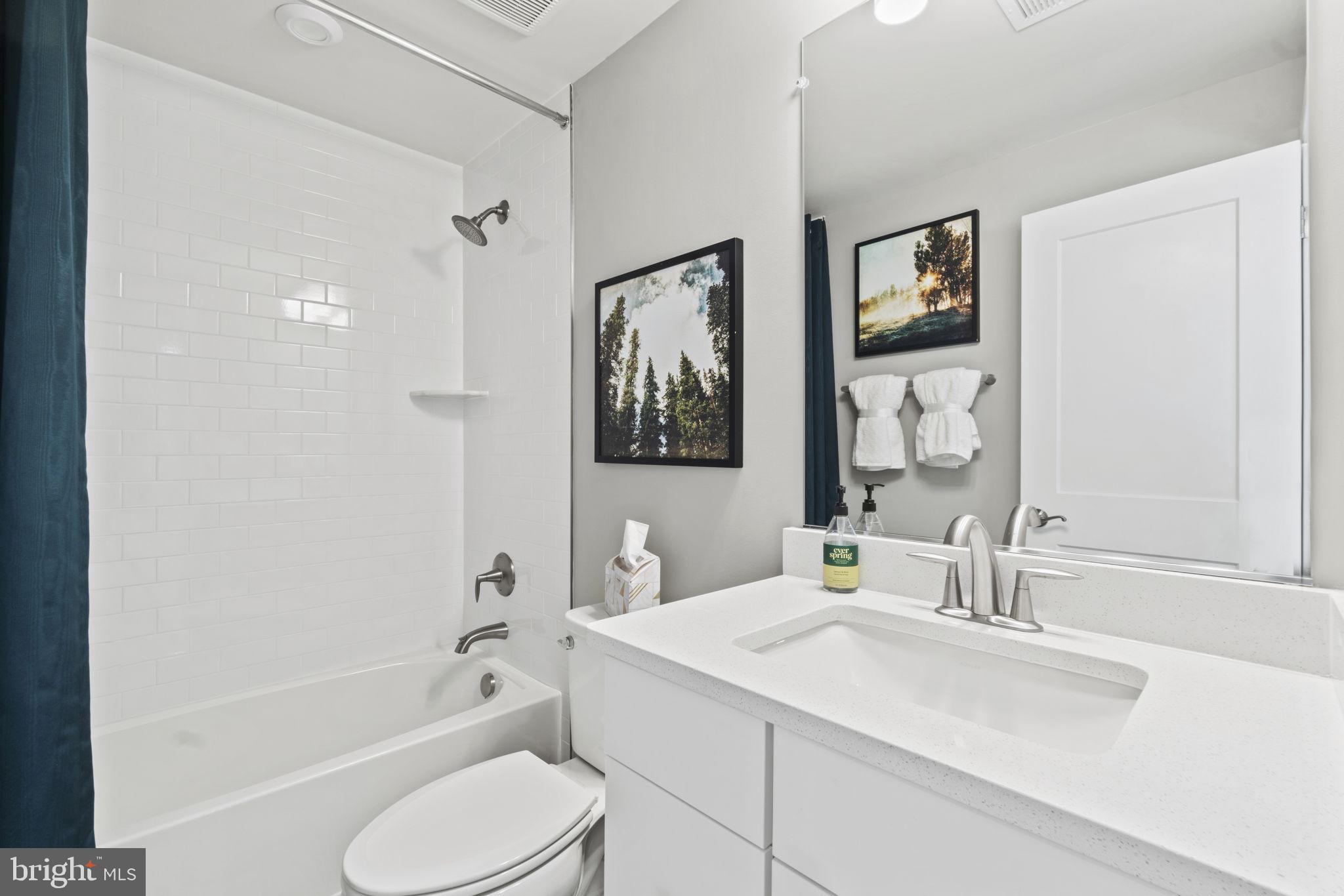 WOODLAWN ESTATES - Residential