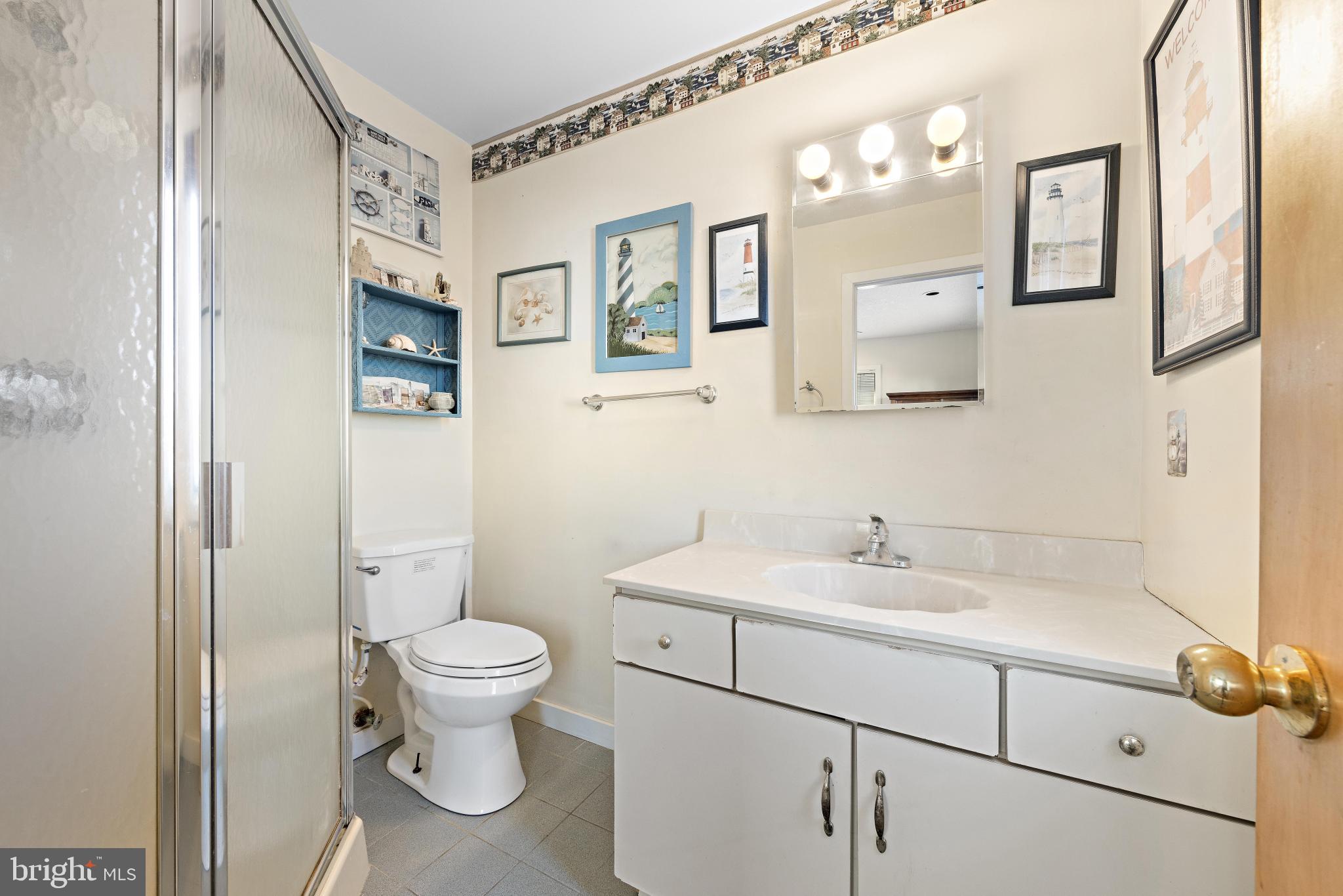 MYSTIC ISLAND - Residential