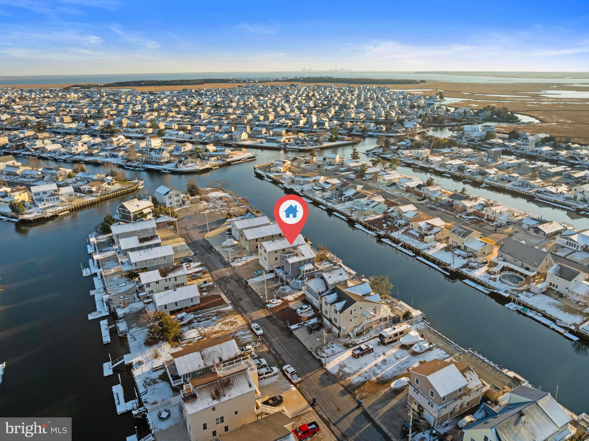 MYSTIC ISLAND - Residential