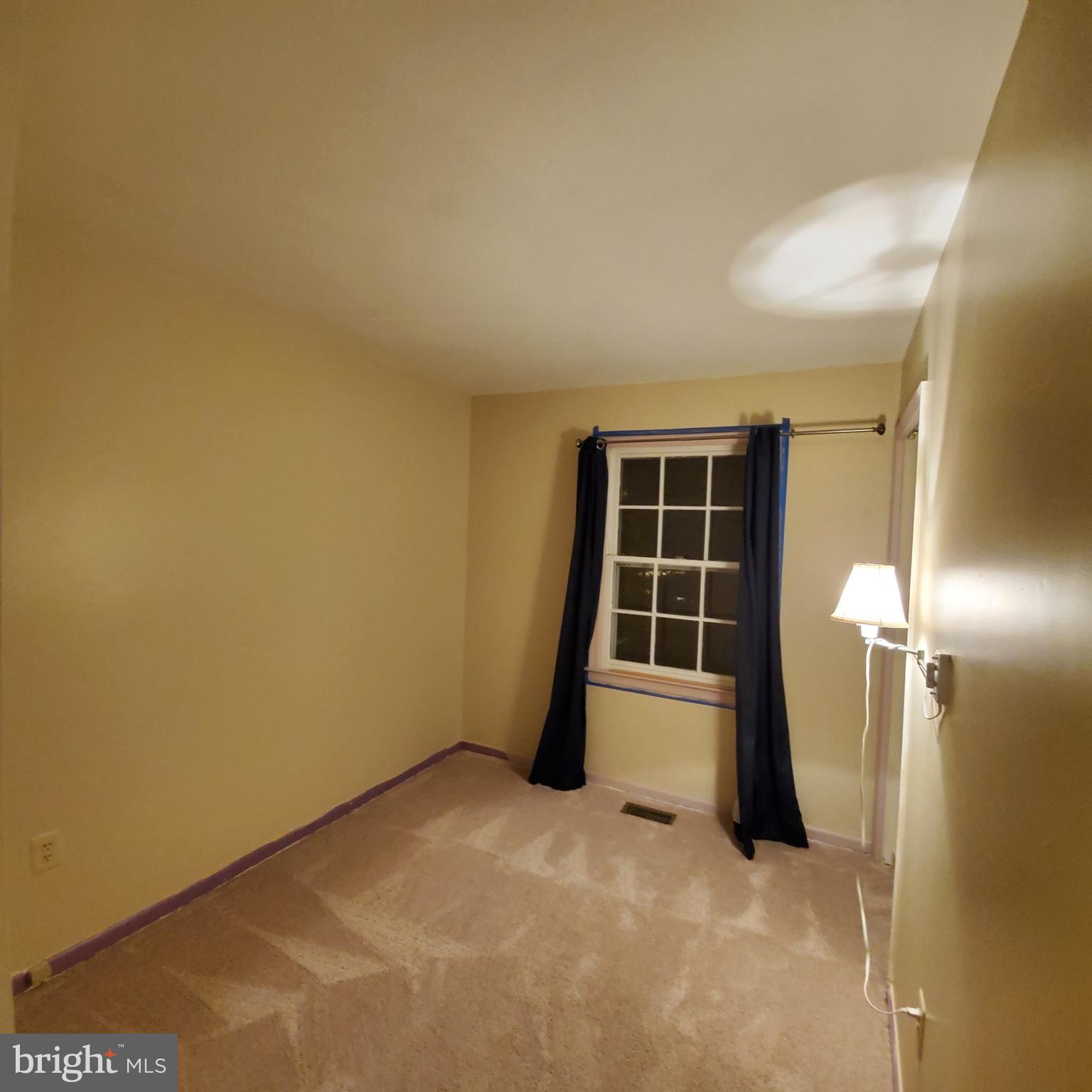 BRISTOE STATION - Residential Lease