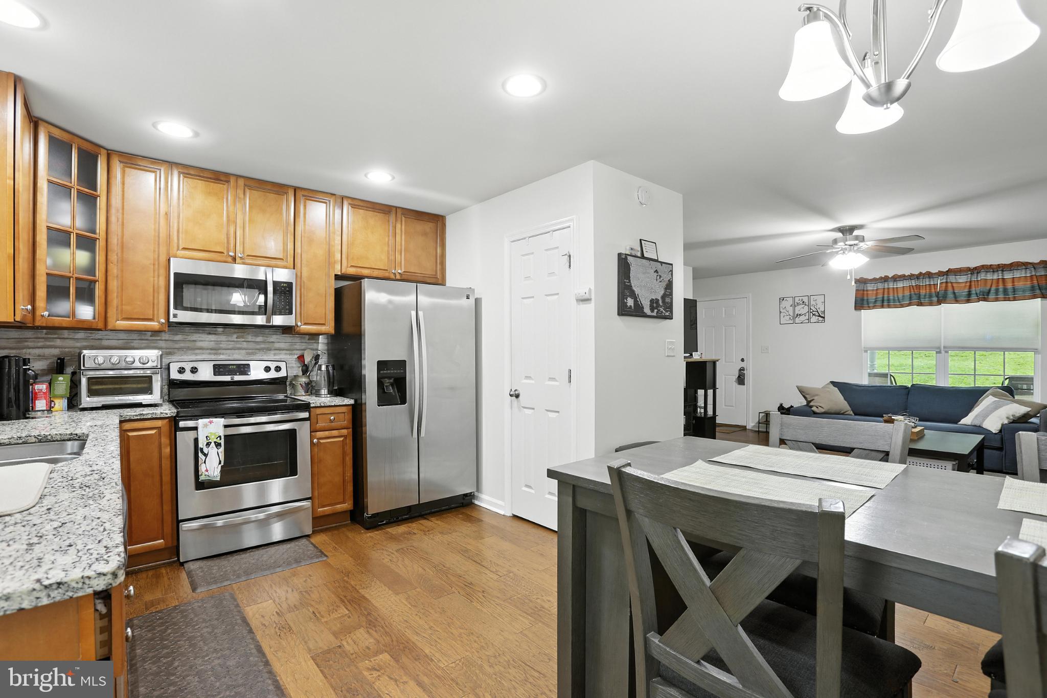 LAKE WILDERNESS - Residential