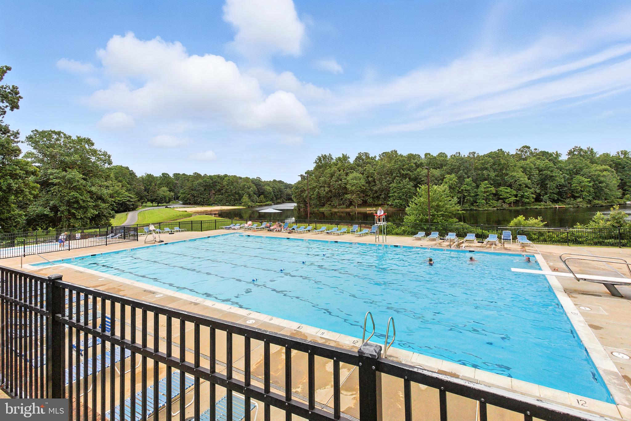 LAKE WILDERNESS - Residential