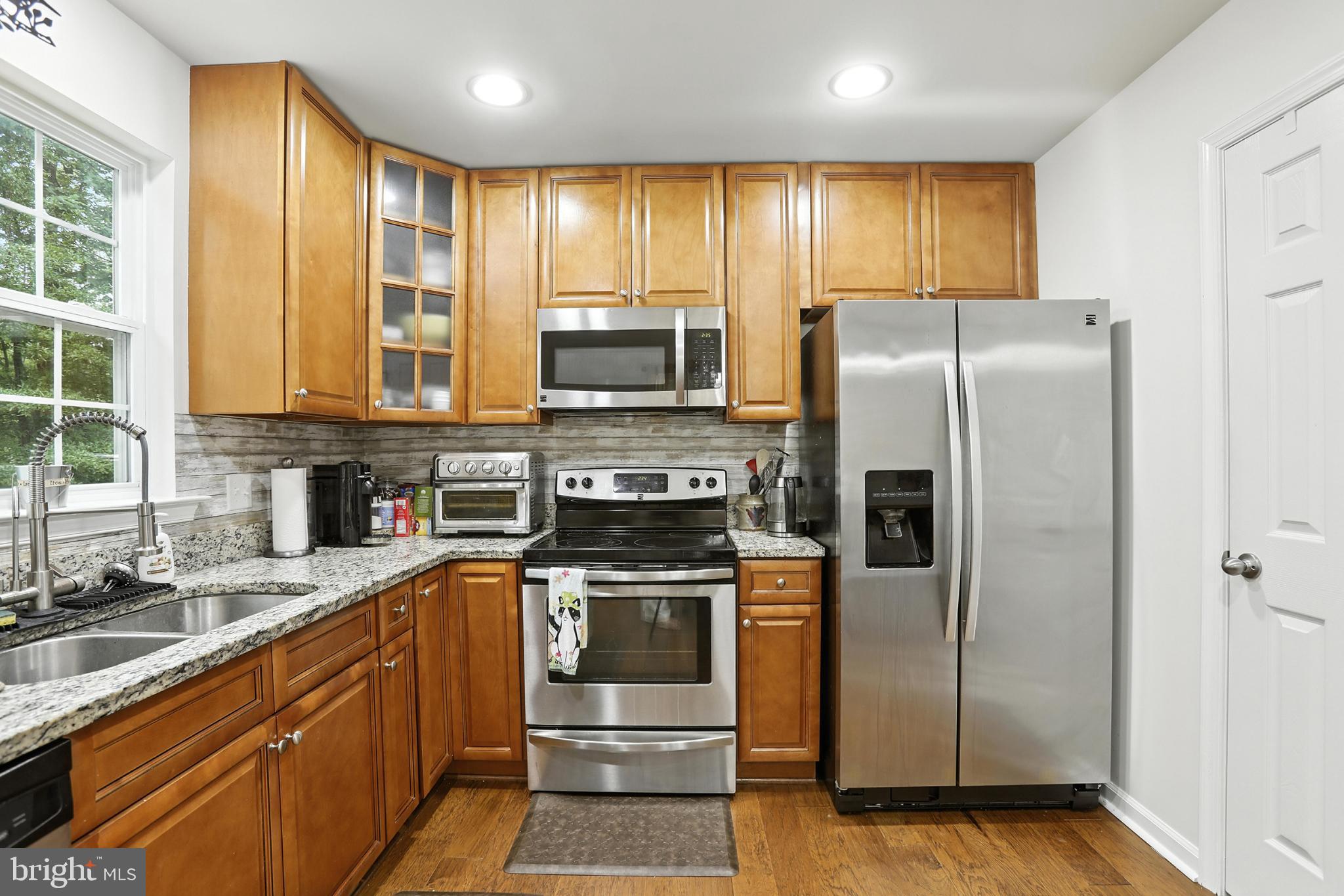 LAKE WILDERNESS - Residential