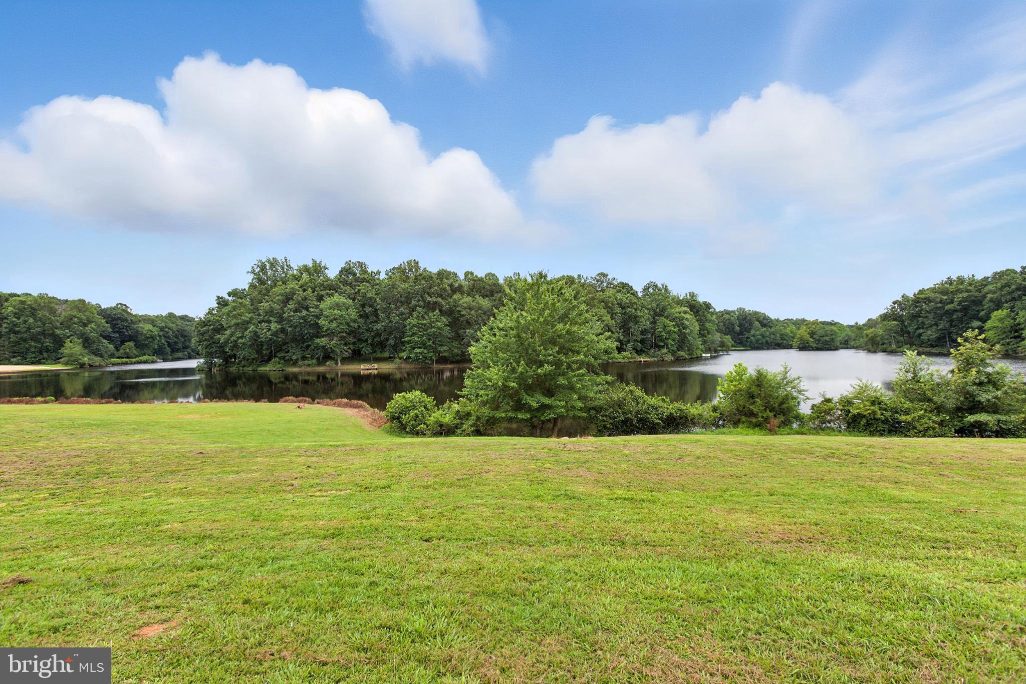 LAKE WILDERNESS - Residential