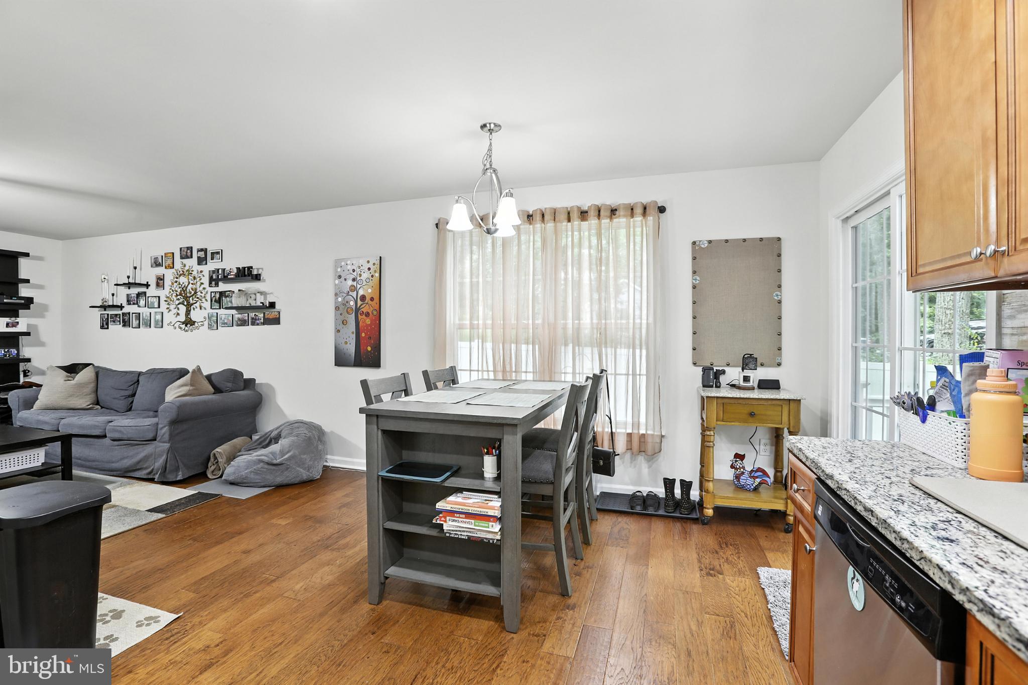 LAKE WILDERNESS - Residential