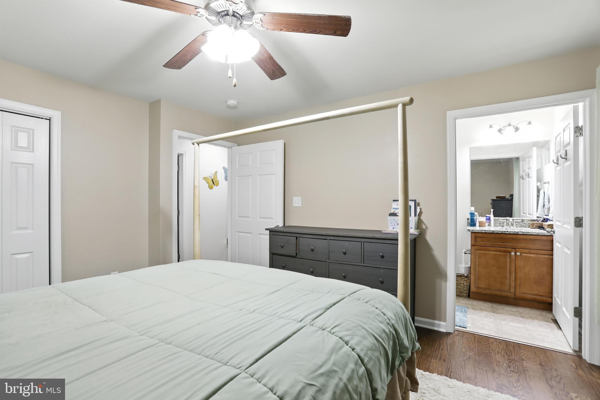 LAKE WILDERNESS - Residential