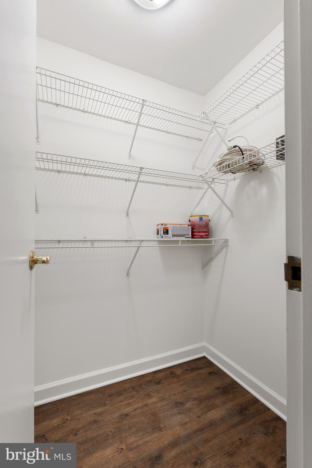 NORMANDIE ON THE LAKE I - Residential