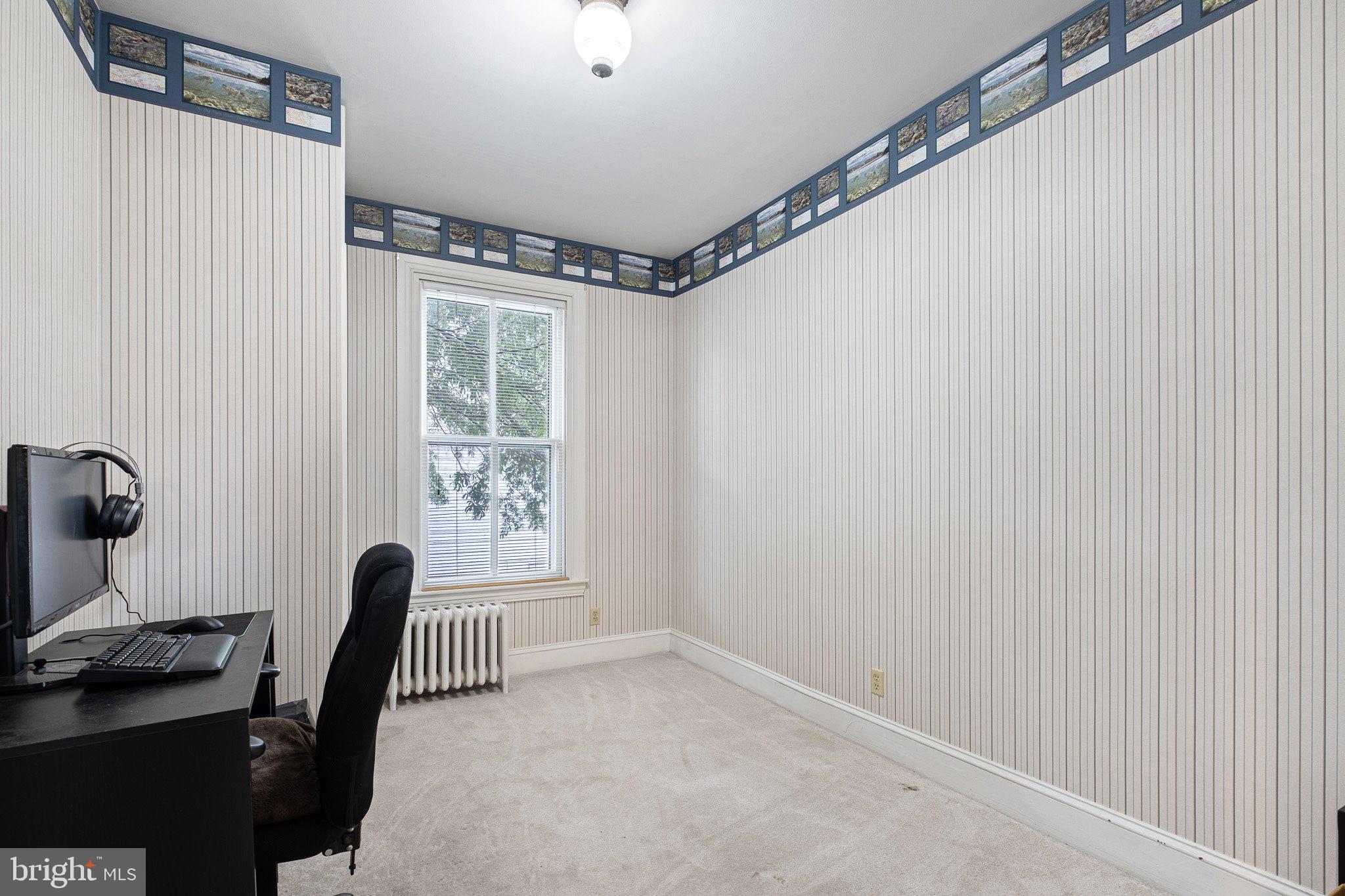 ELKTON - Residential