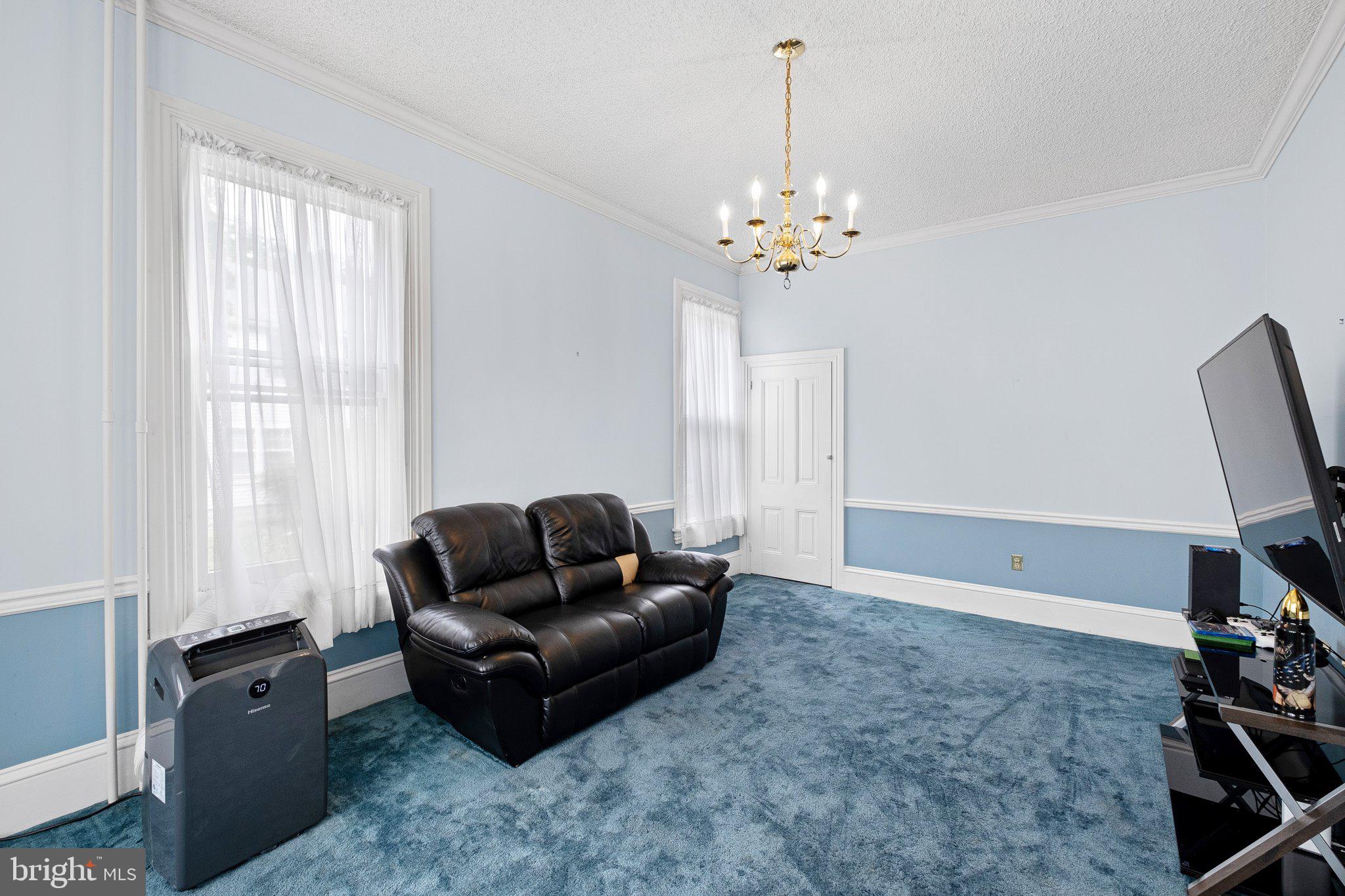 ELKTON - Residential