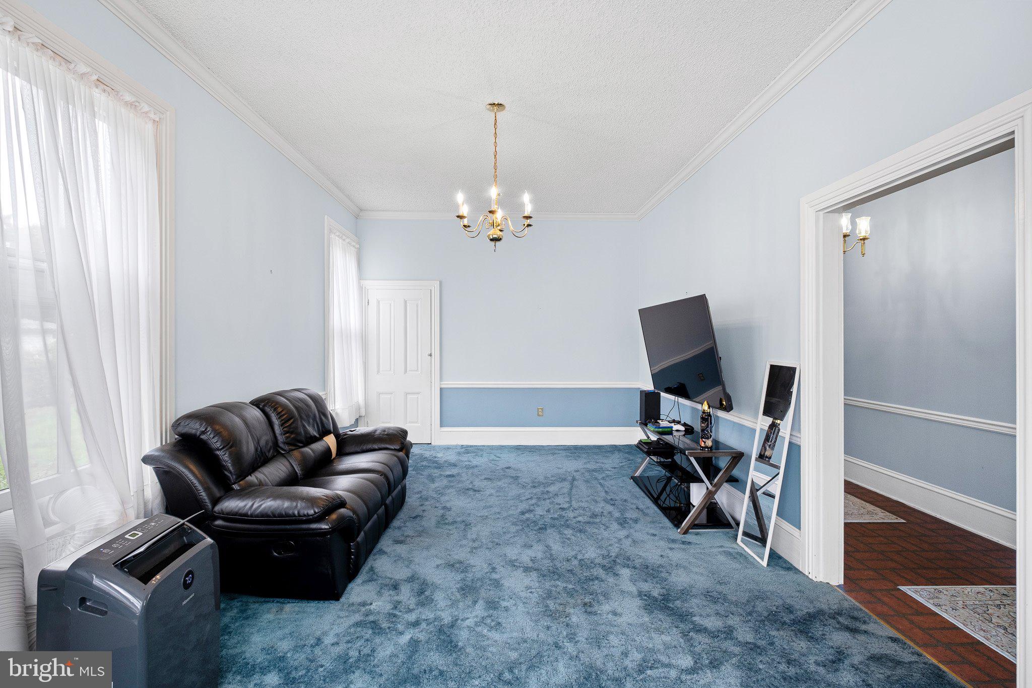 ELKTON - Residential