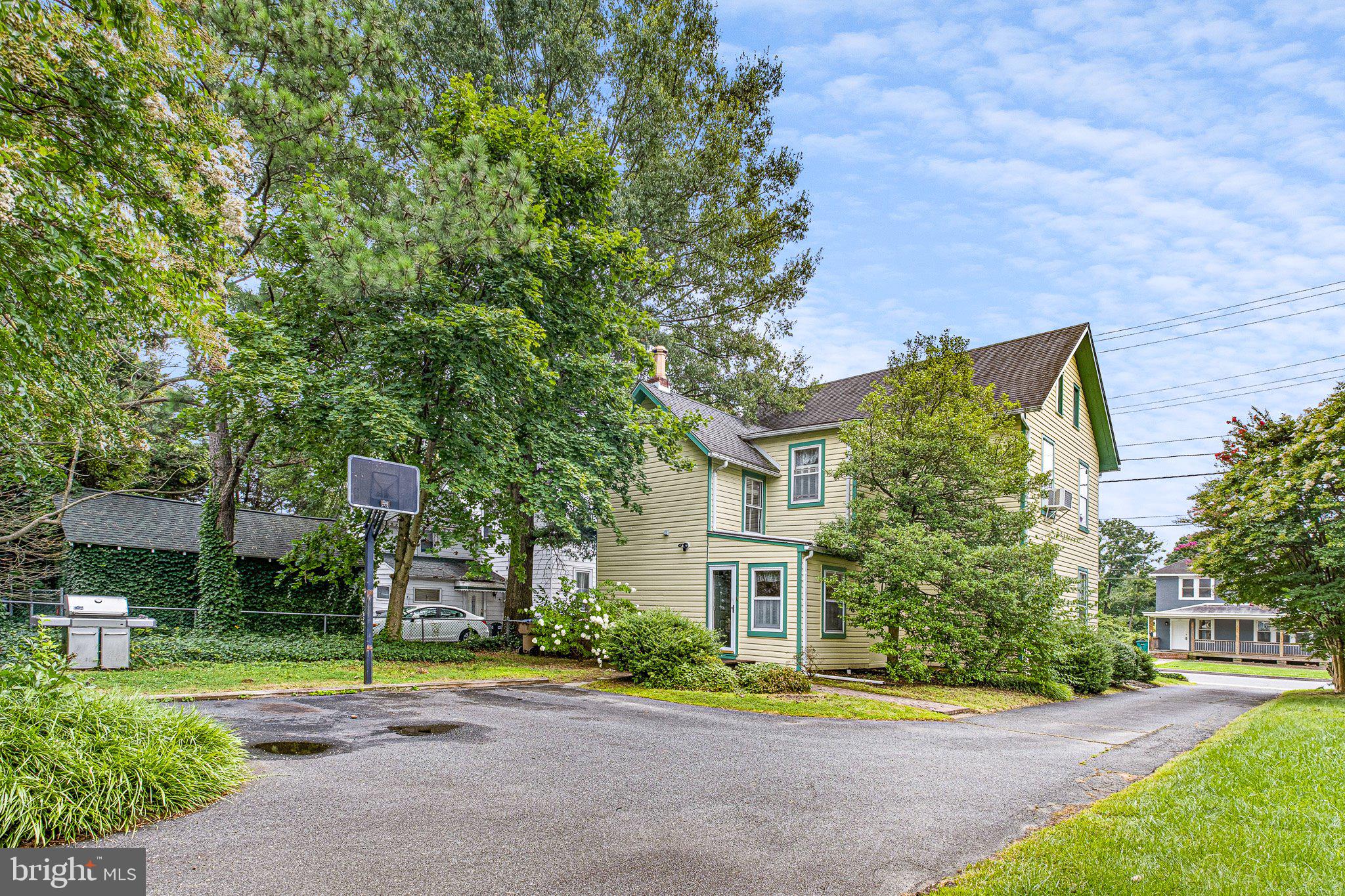 ELKTON - Residential