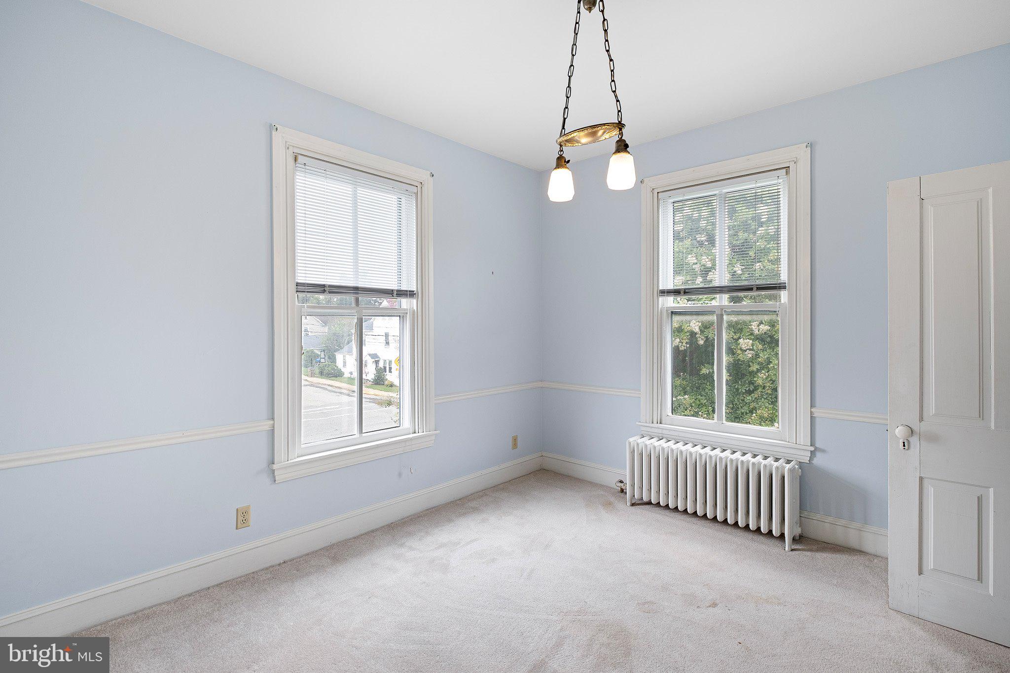 ELKTON - Residential