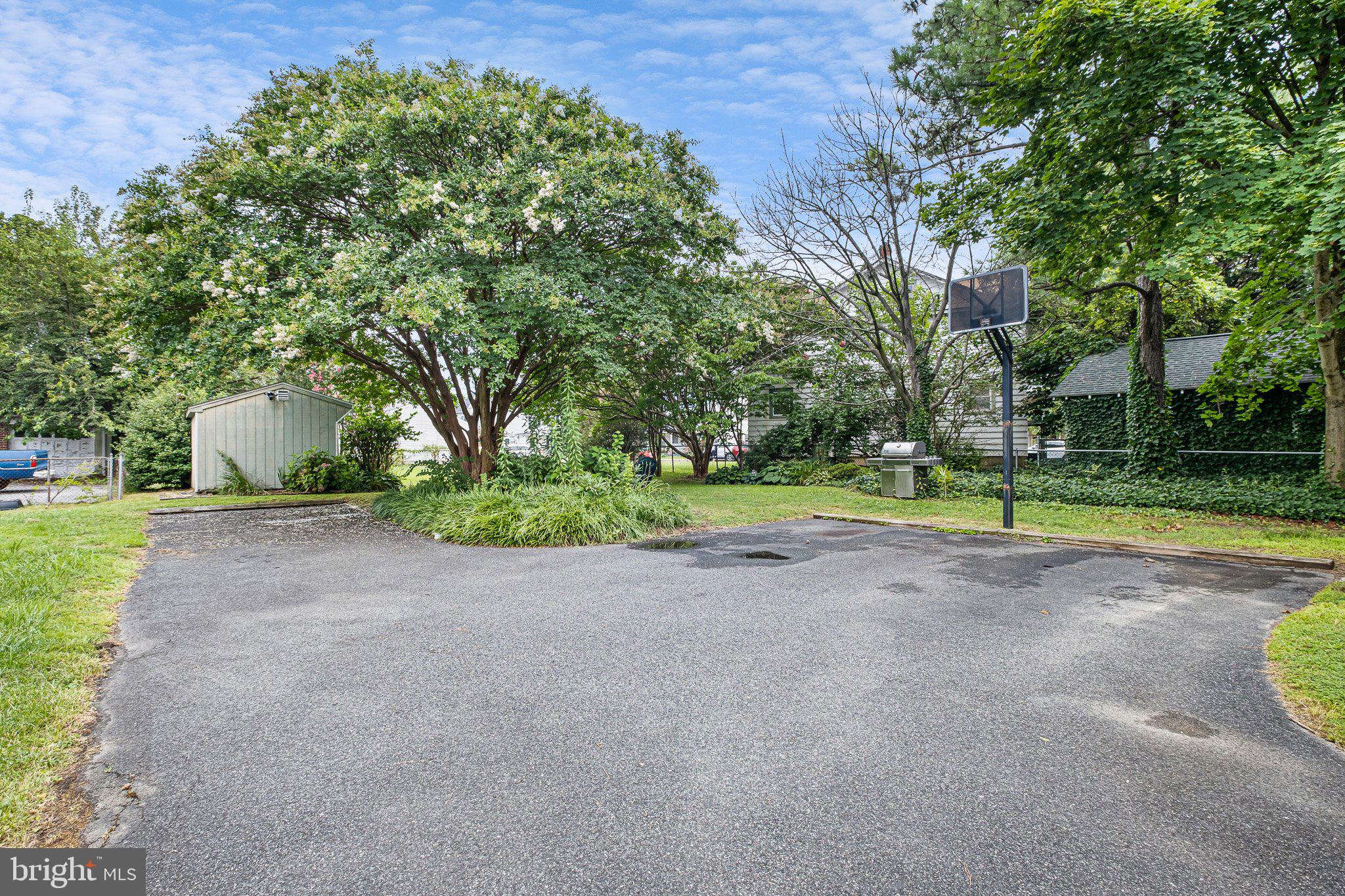 ELKTON - Residential