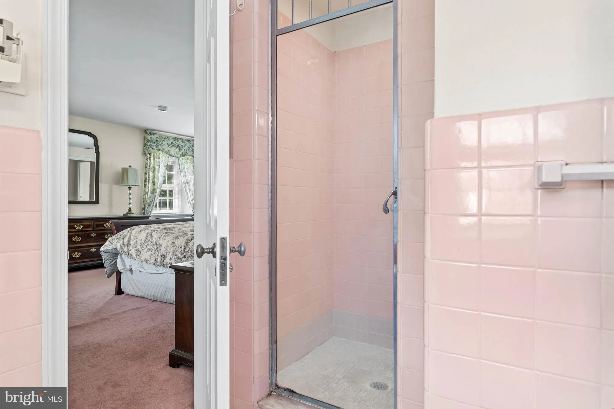 Penn Valley, Pennsylvania 19072, United States, 5 Bedrooms Bedrooms, ,5 BathroomsBathrooms,Residential,Pending,117192