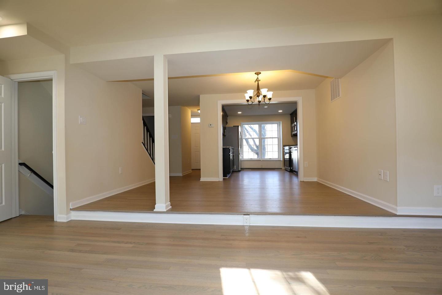 WATERSIDE - Residential