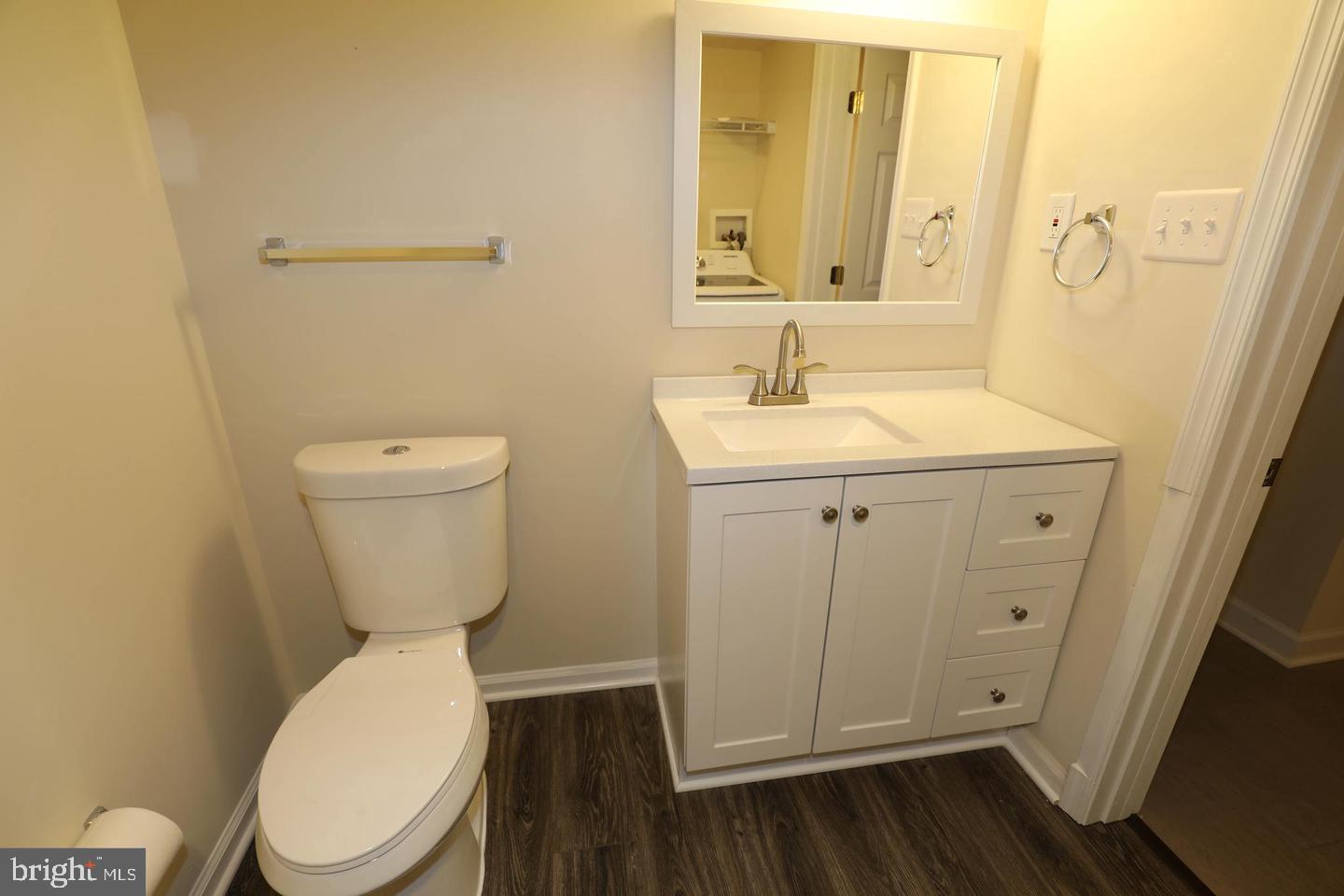 WATERSIDE - Residential