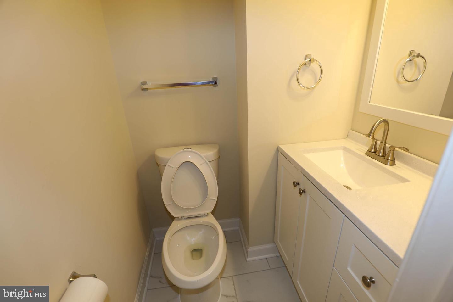 WATERSIDE - Residential