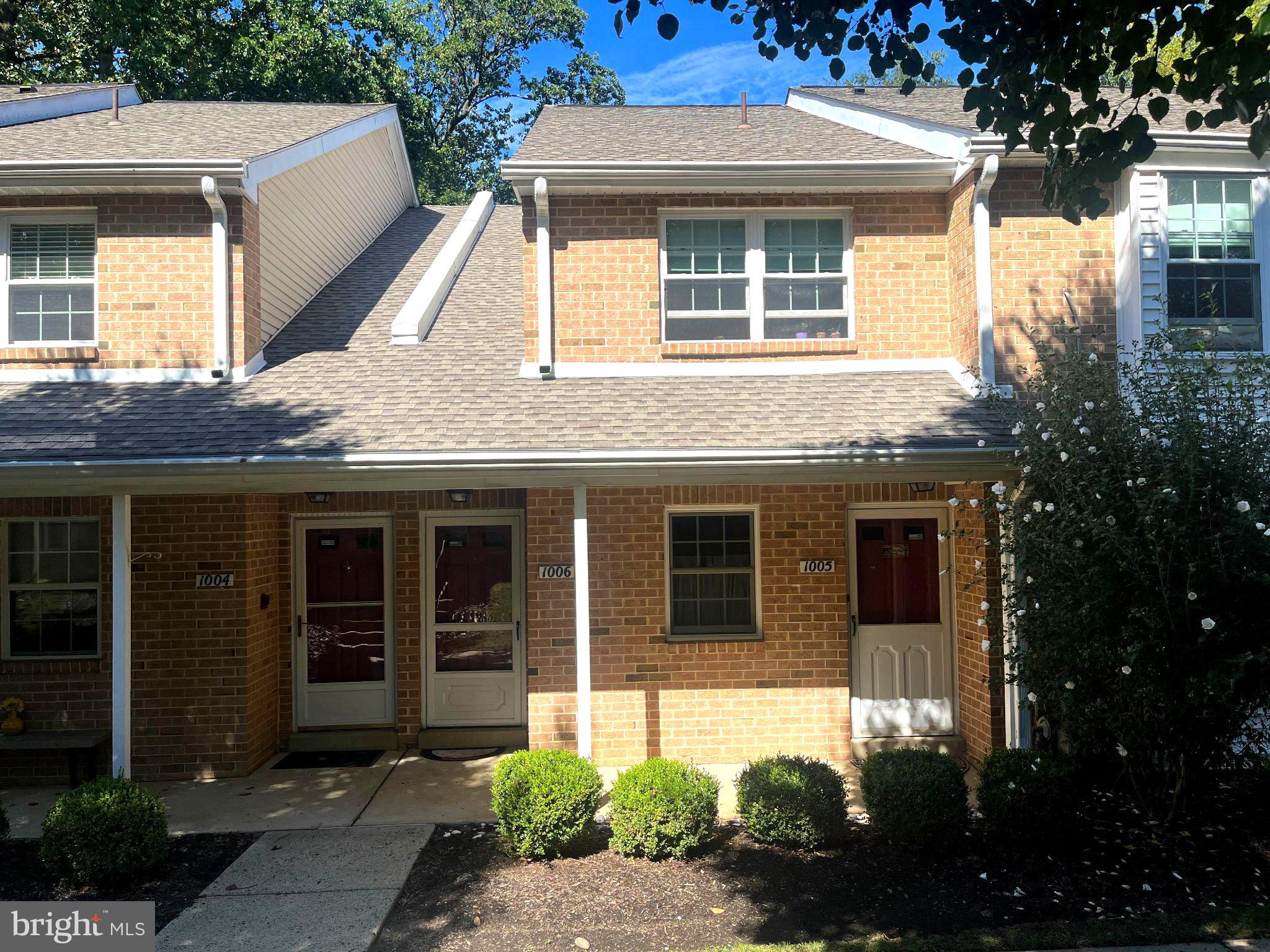 1006 VALLEY GLEN ROAD 241