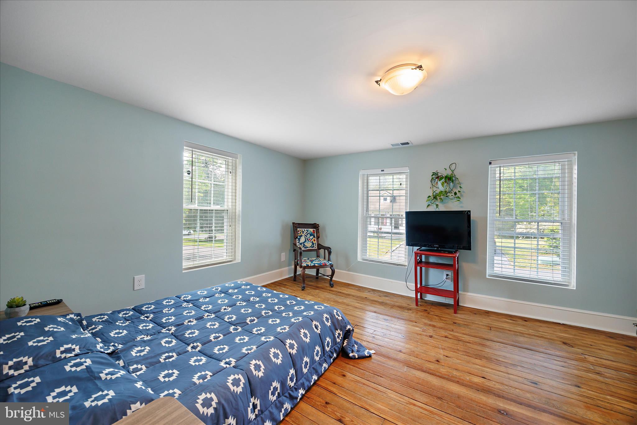 DIVIDING CREEK - Residential