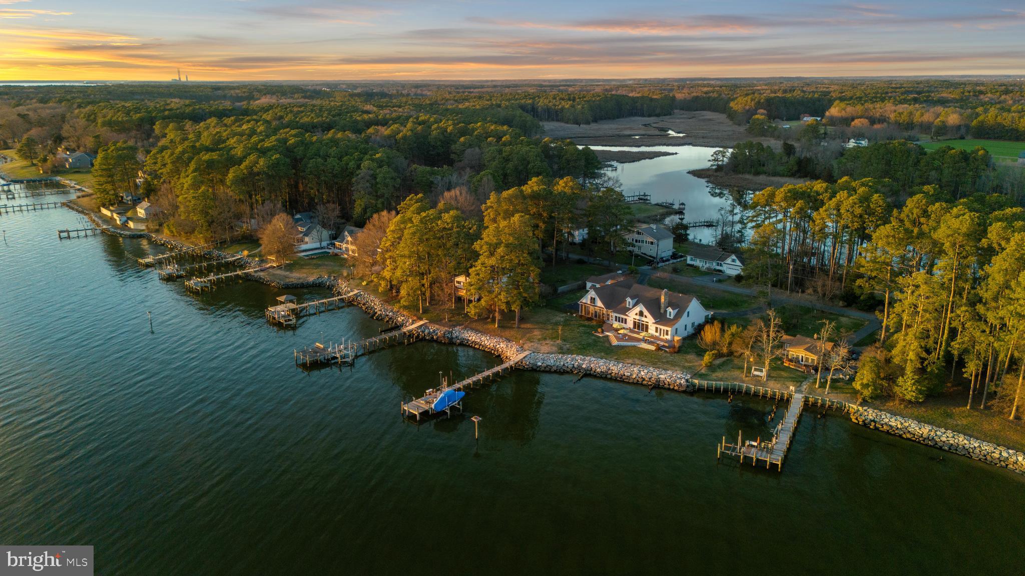 WOODLAND POINT SUB - Residential