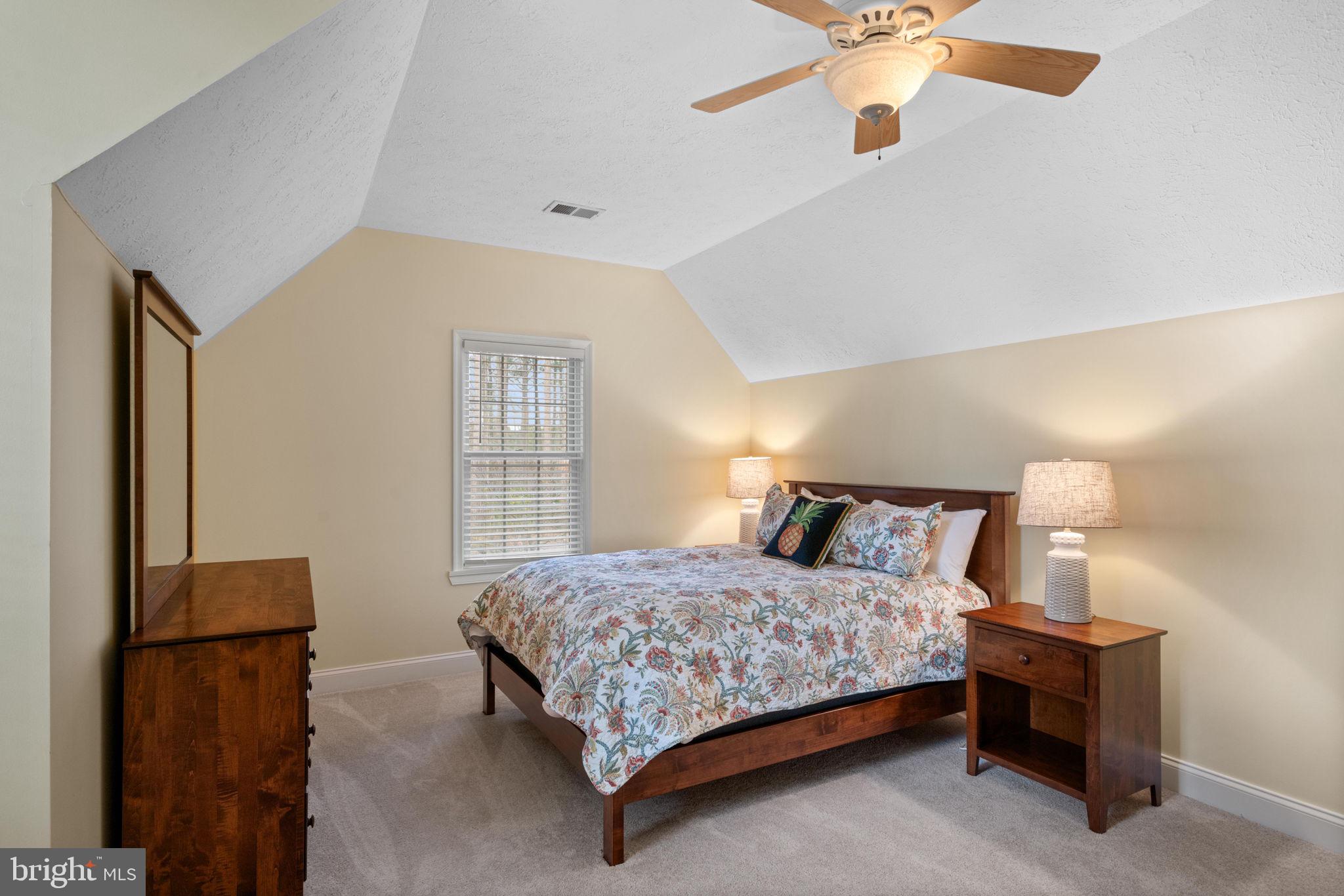 WOODLAND POINT SUB - Residential