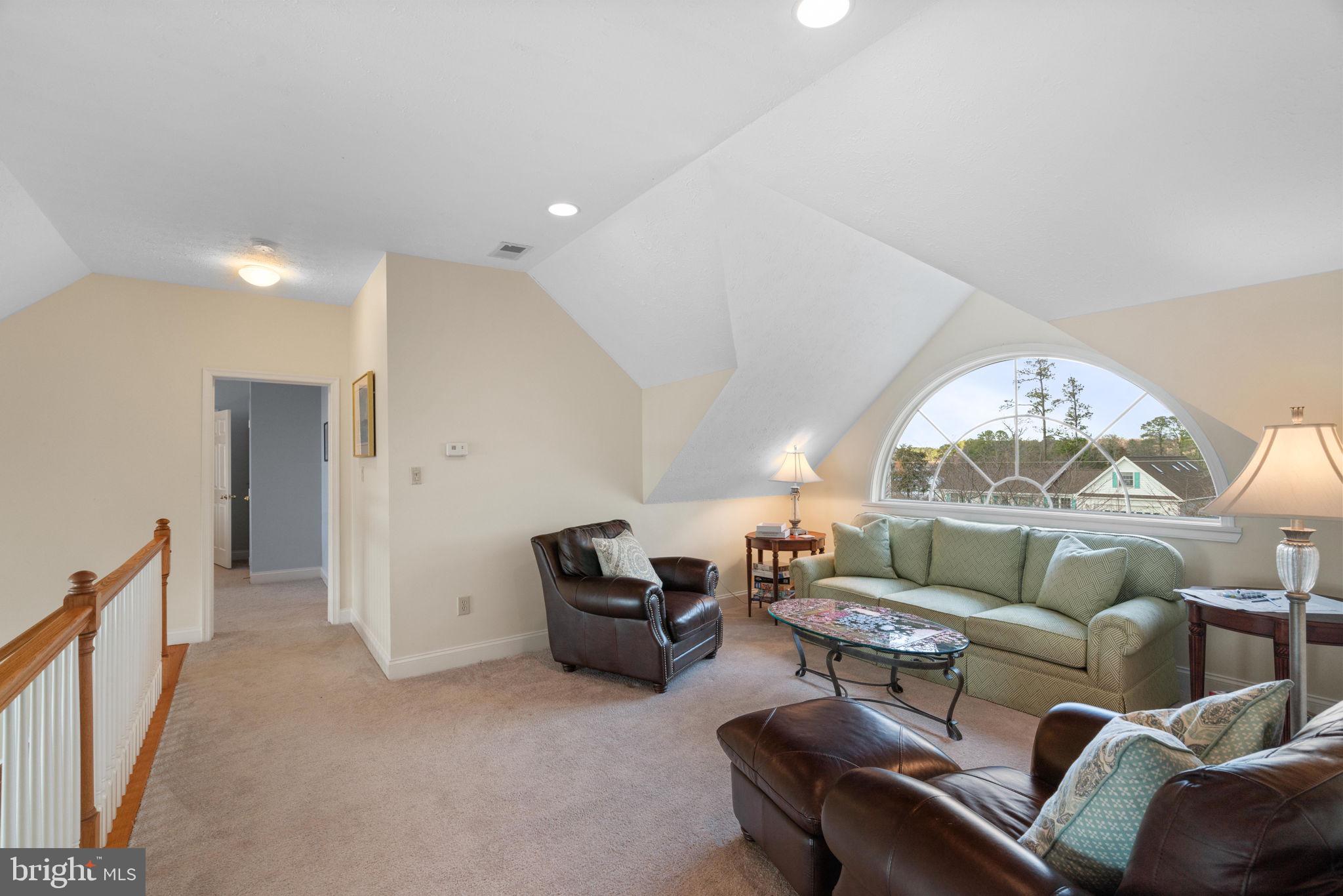 WOODLAND POINT SUB - Residential