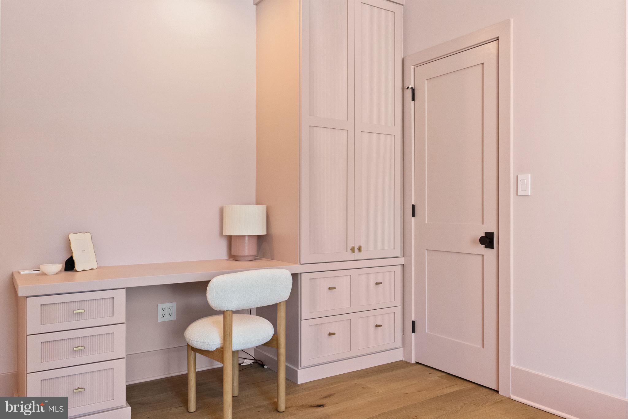 SUSSEX - Residential