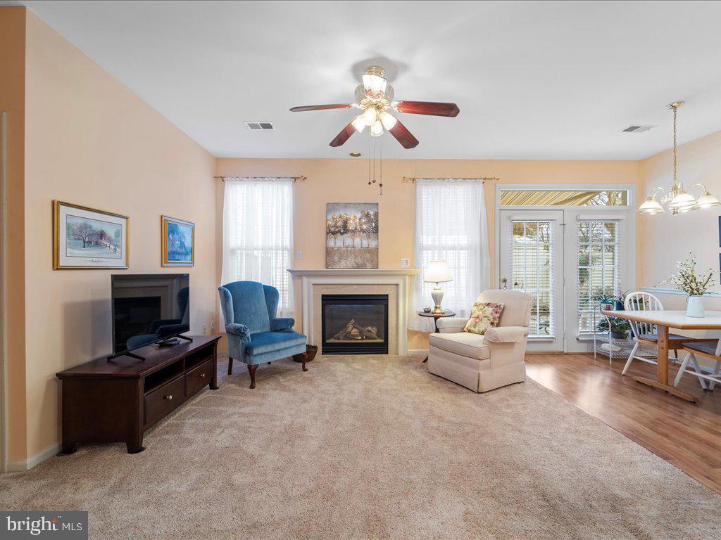 ASHBURN FARM - Residential