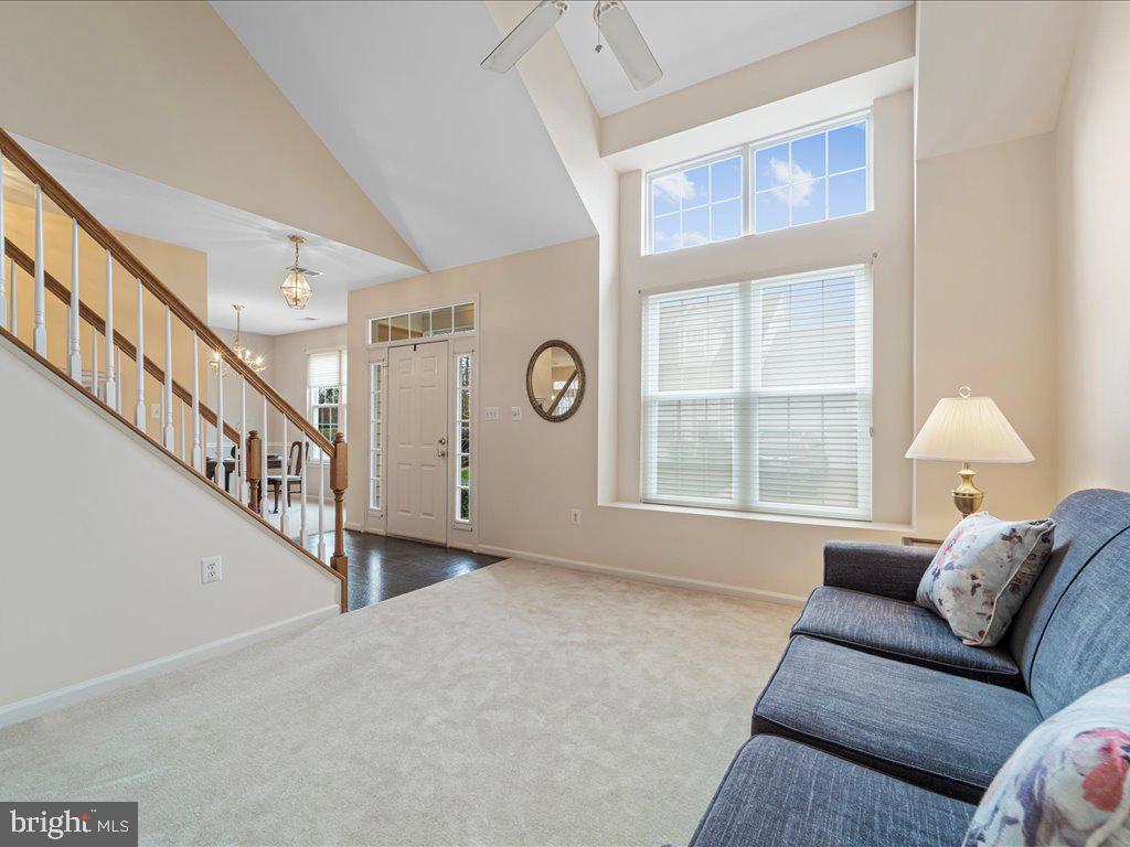 ASHBURN FARM - Residential