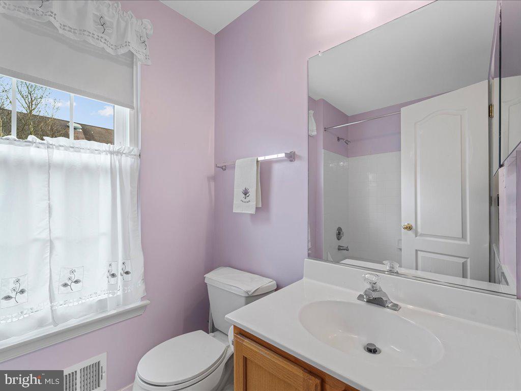 ASHBURN FARM - Residential