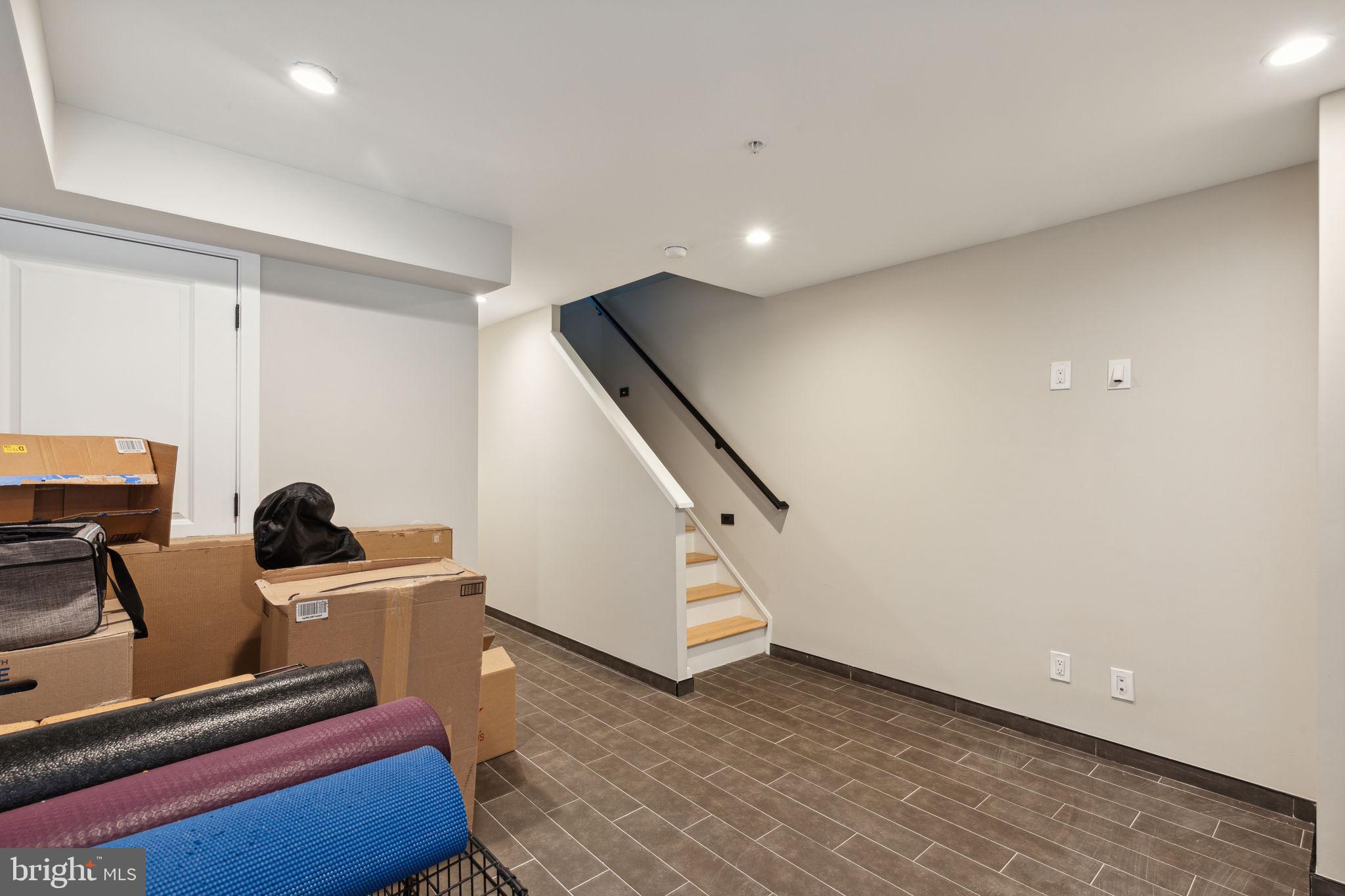 BREWERYTOWN - Residential Lease