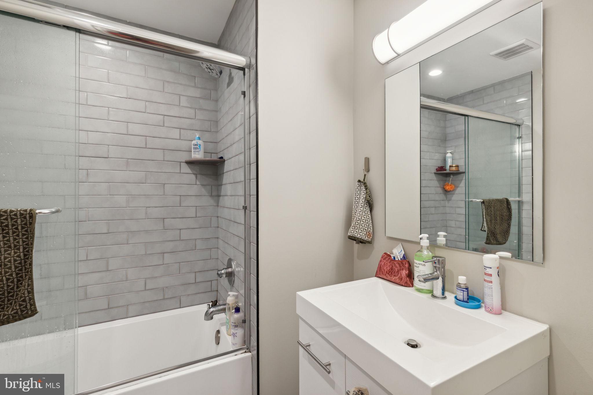 BREWERYTOWN - Residential Lease