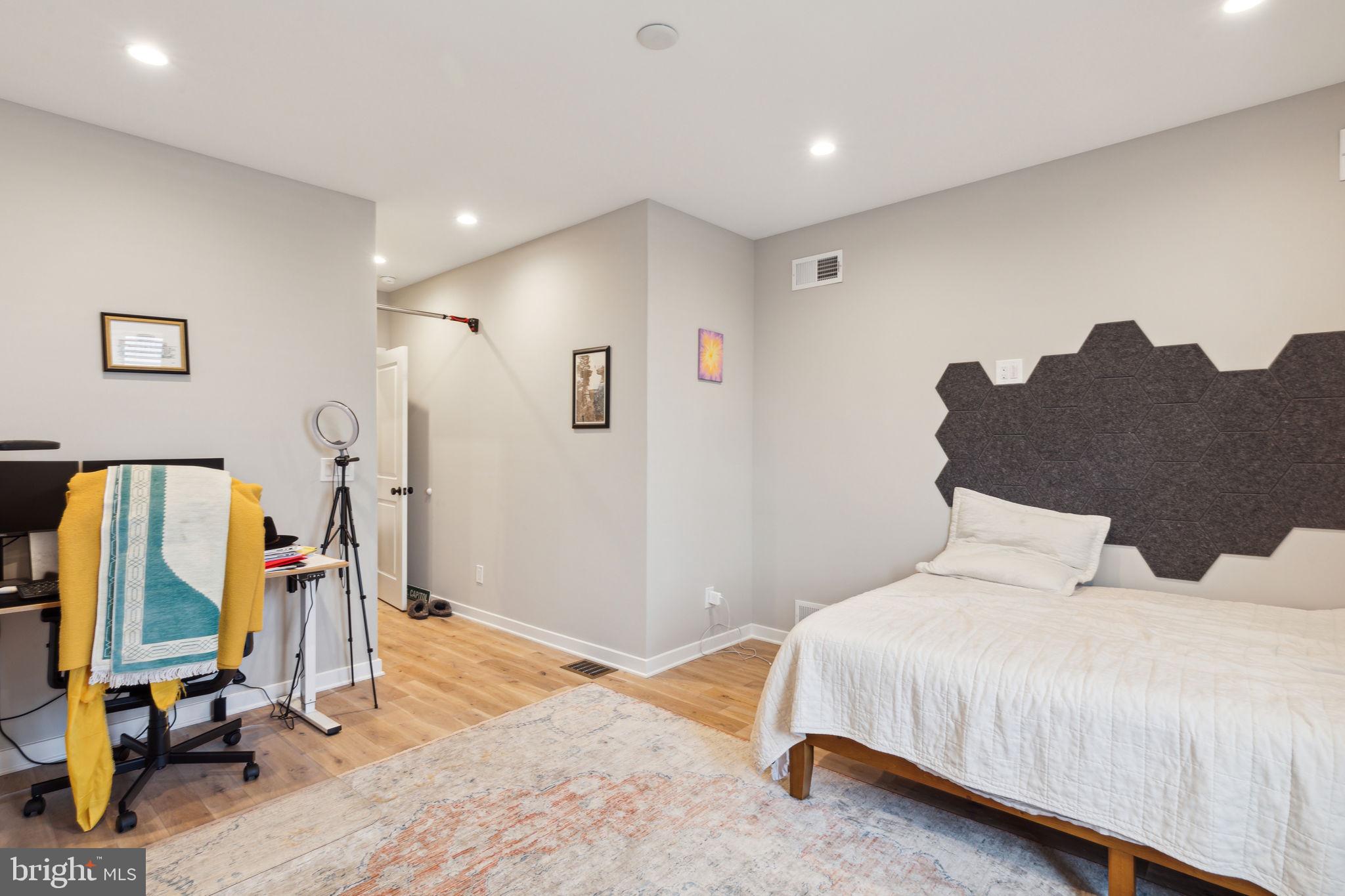 BREWERYTOWN - Residential Lease