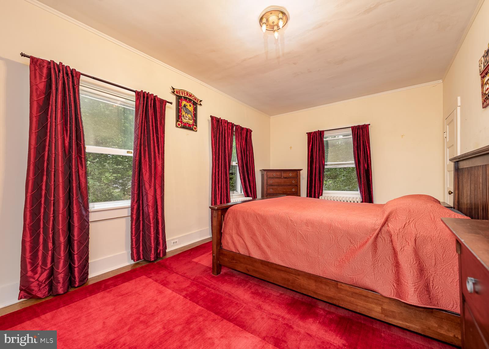 WINDSOR HILLS - Residential