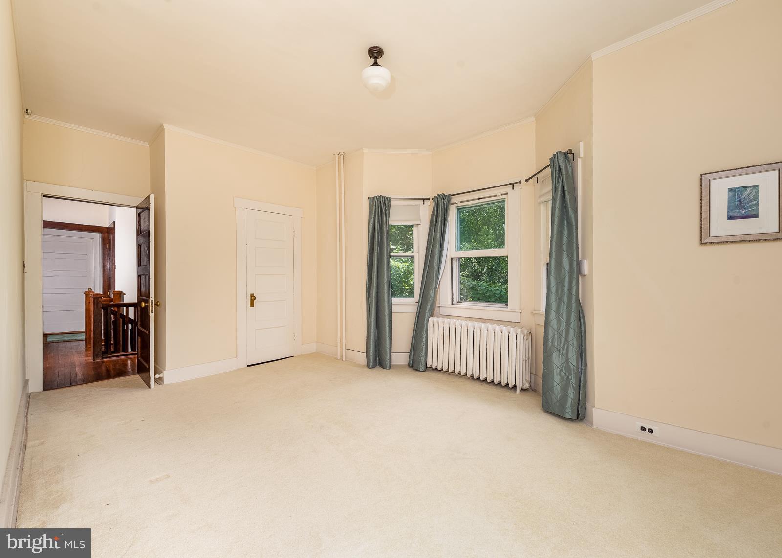 WINDSOR HILLS - Residential