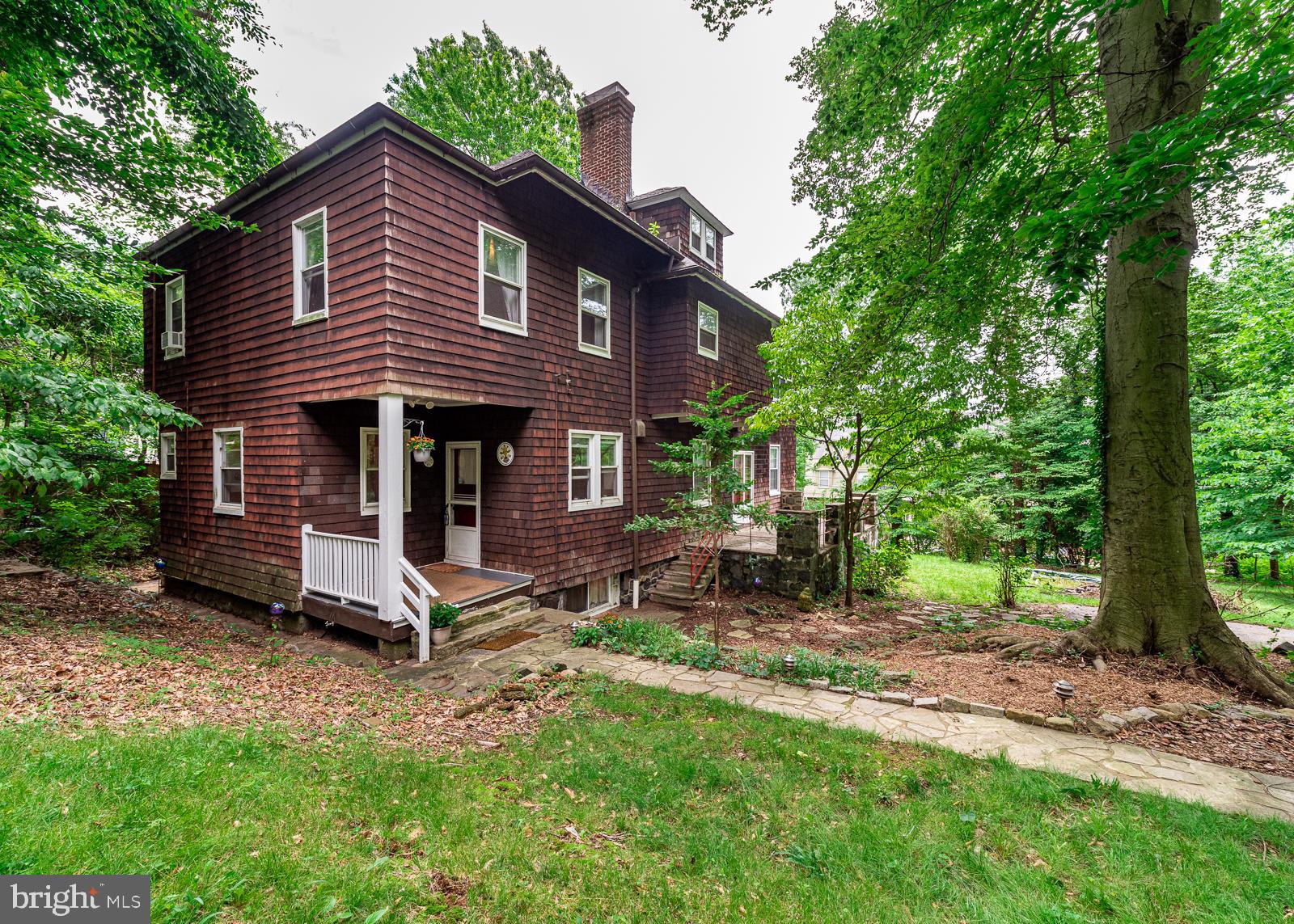 WINDSOR HILLS - Residential