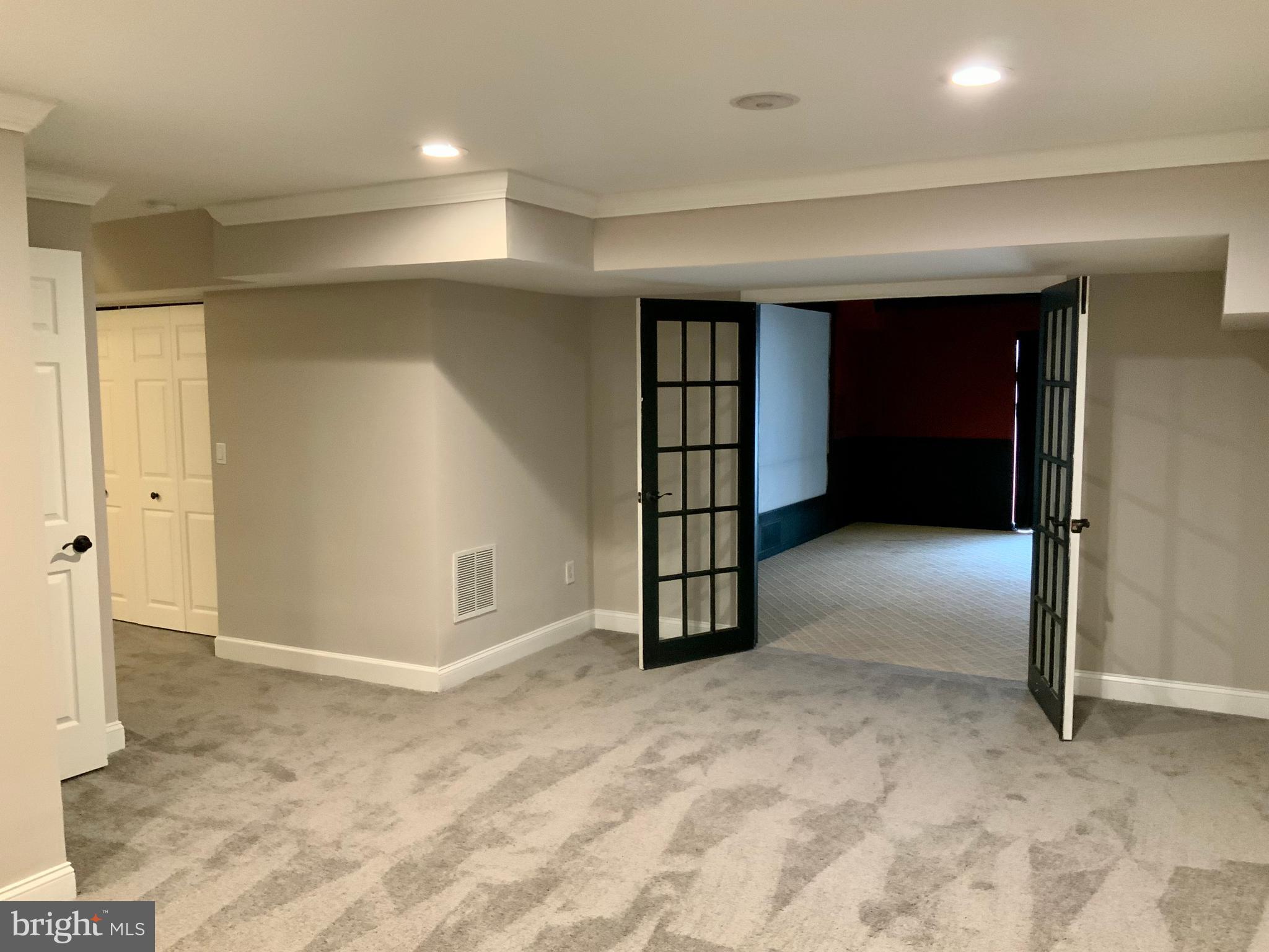 TOWN CREEK - Residential