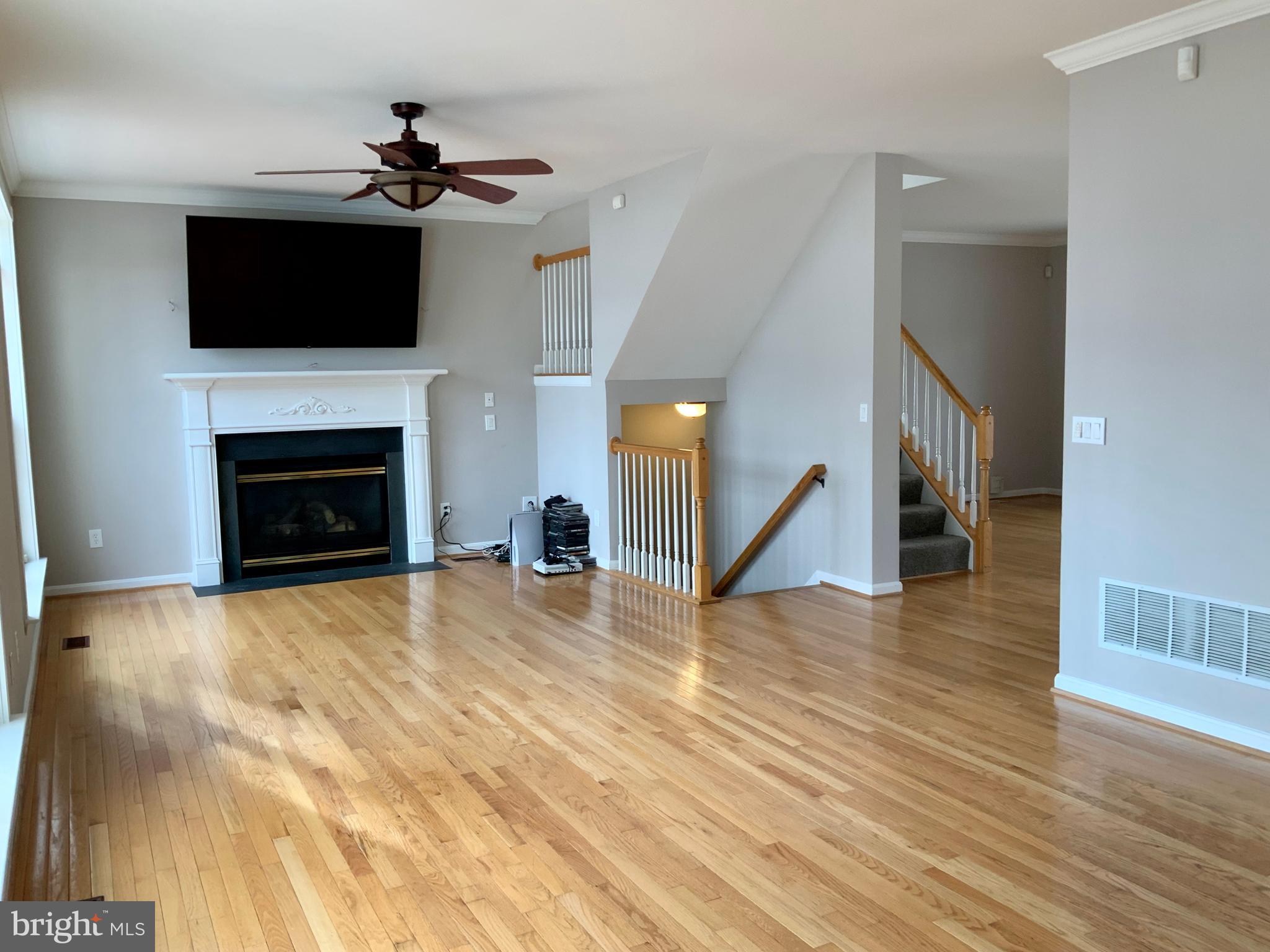 TOWN CREEK - Residential