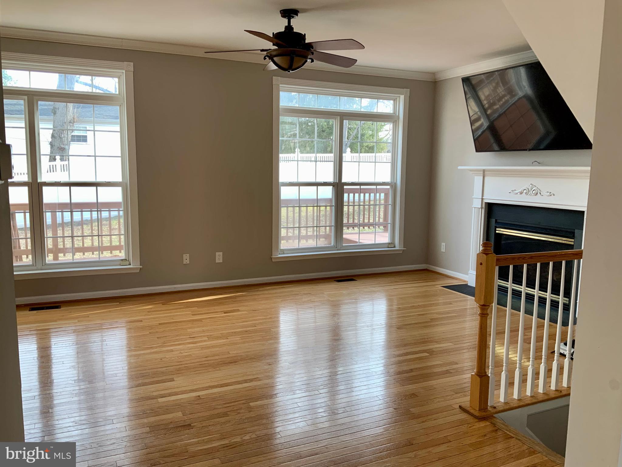 TOWN CREEK - Residential